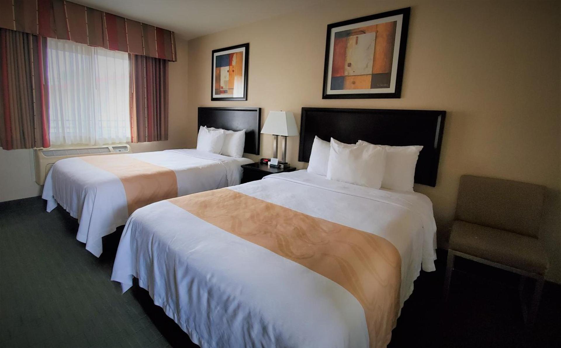 Quality Inn & Suites Anaheim at the Park photo 25