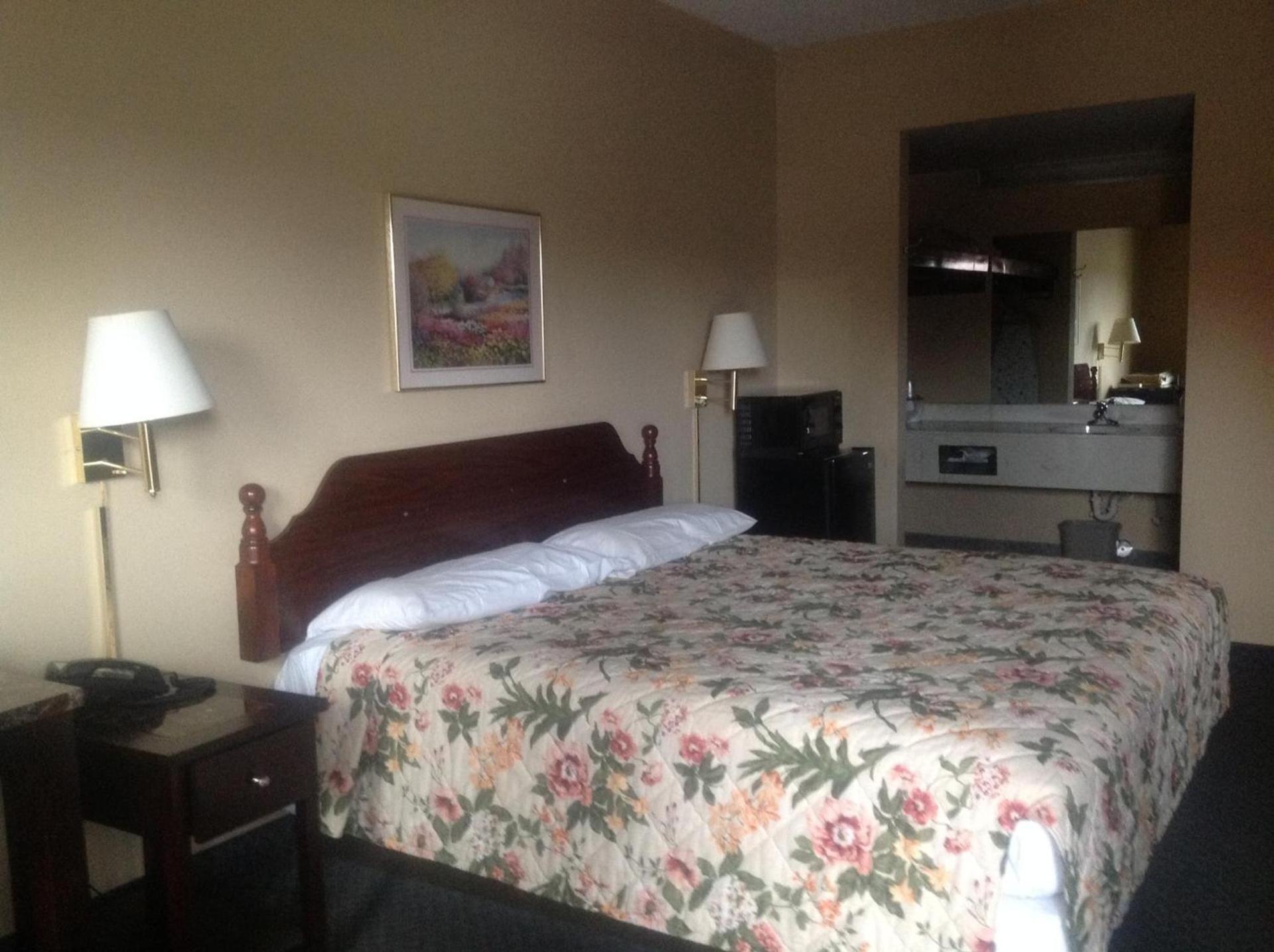 HighWay Inn photo 3