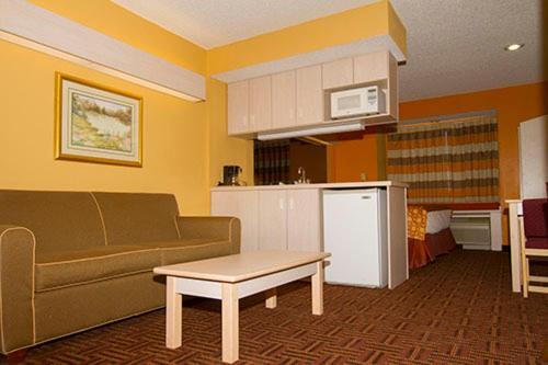 Microtel Inn & Suites by Wyndham Amarillo photo 26