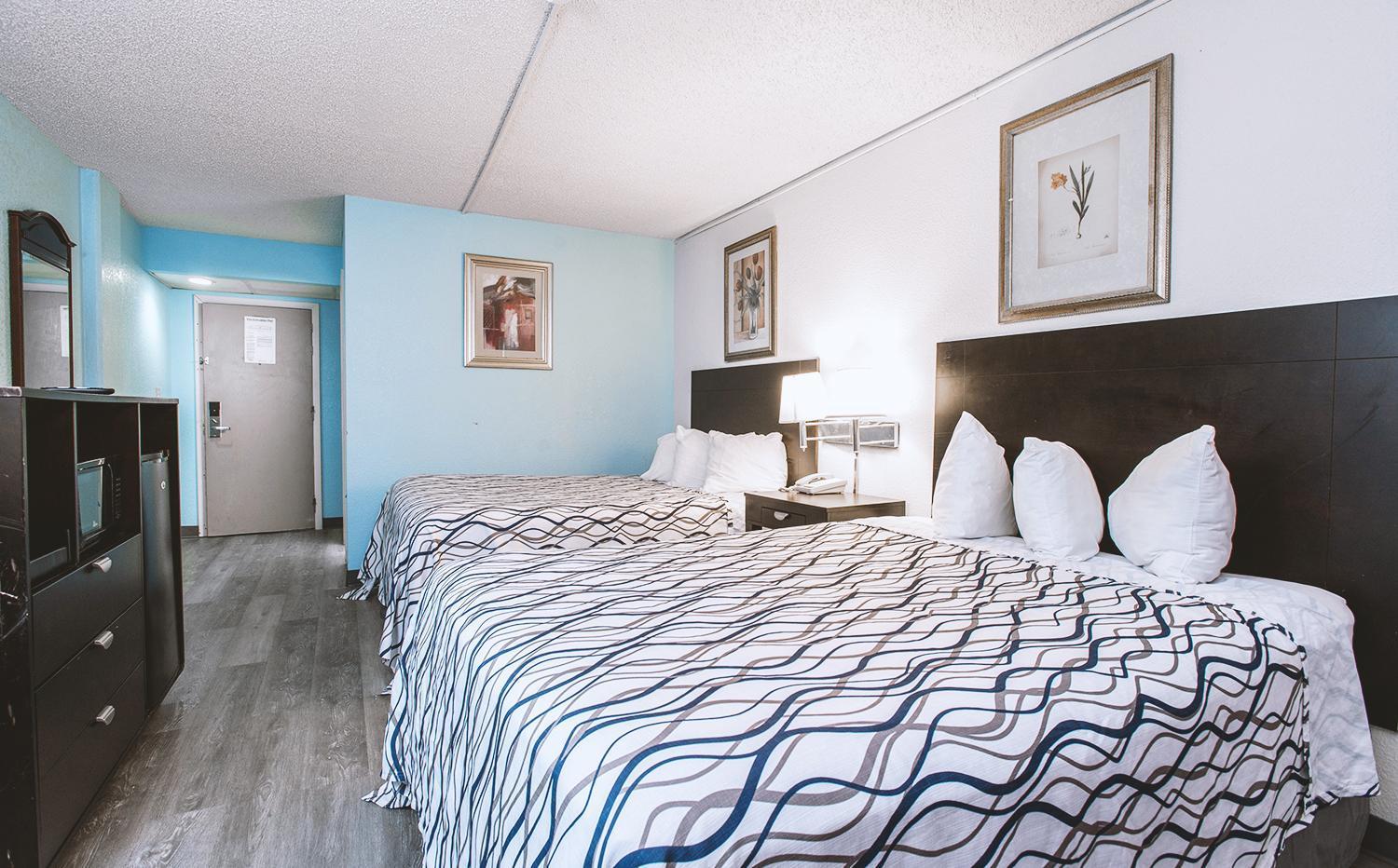 Sky-Palace Inn & Suites Wichita East photo 12