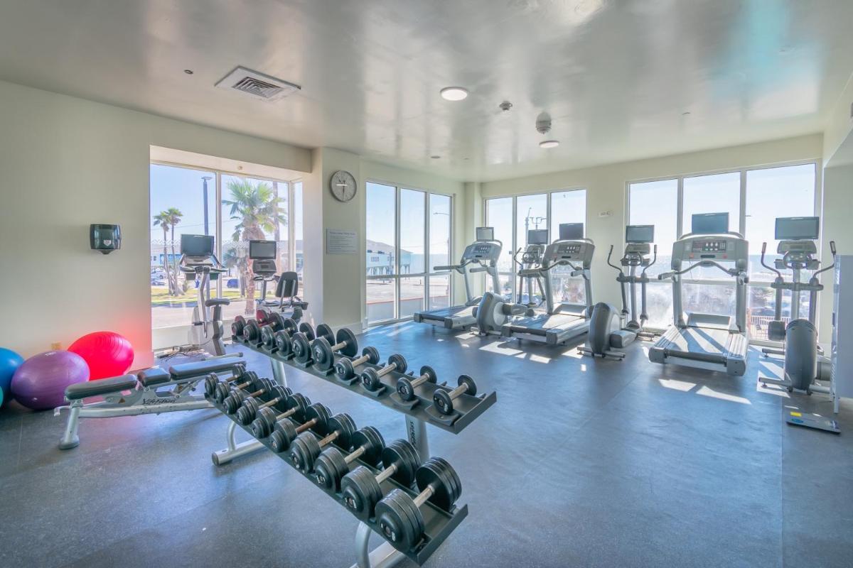Clarion Pointe Galveston Seawall photo 16