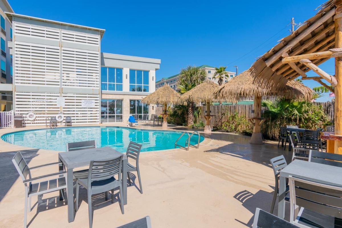 Clarion Pointe Galveston Seawall photo 61