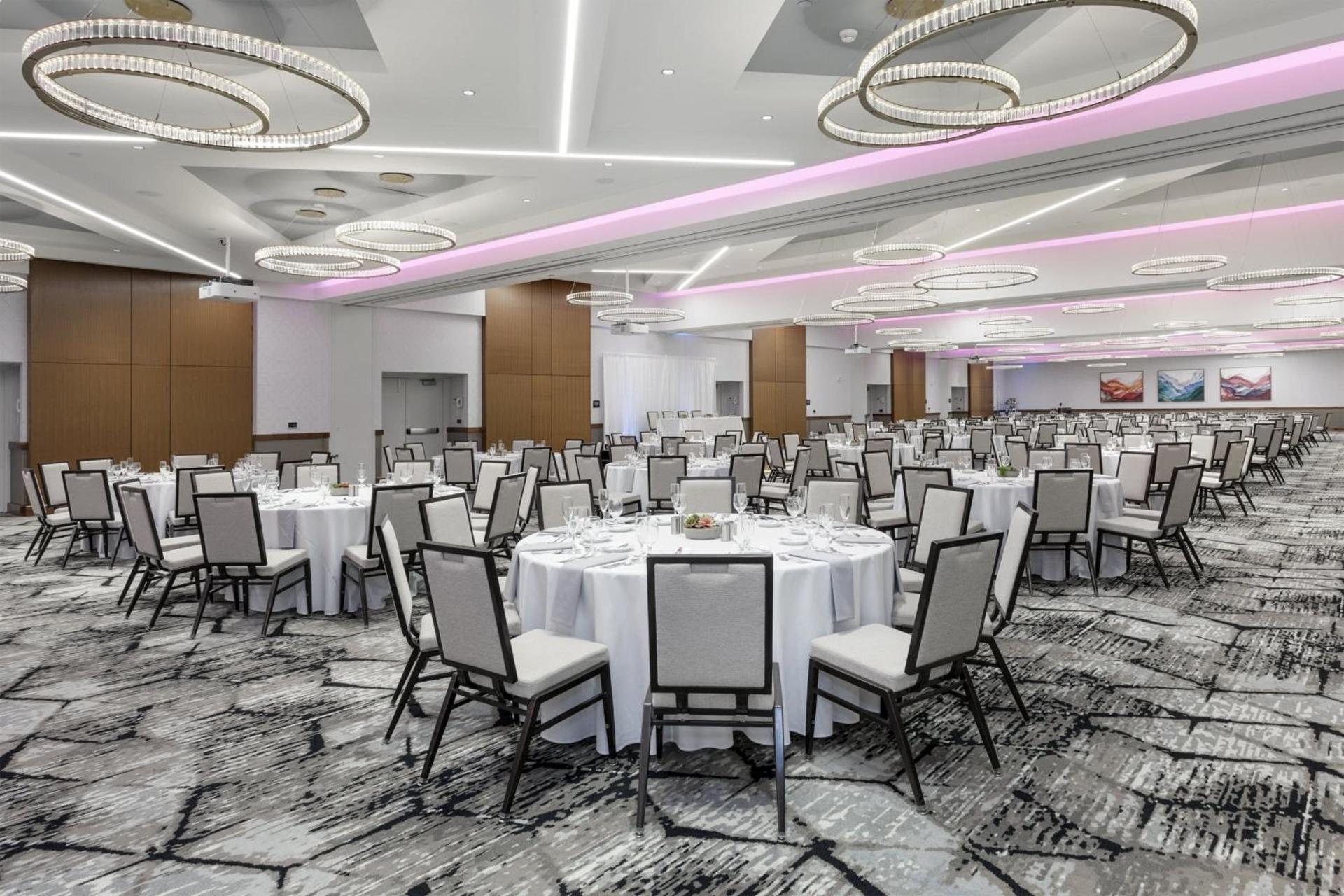 Crowne Plaza Lansing by IHG photo 22