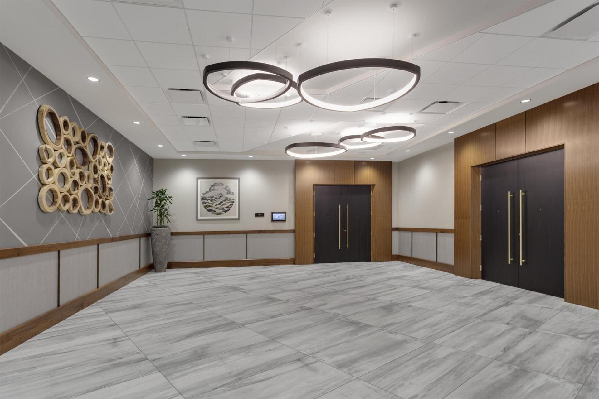 Crowne Plaza Lansing by IHG photo 7