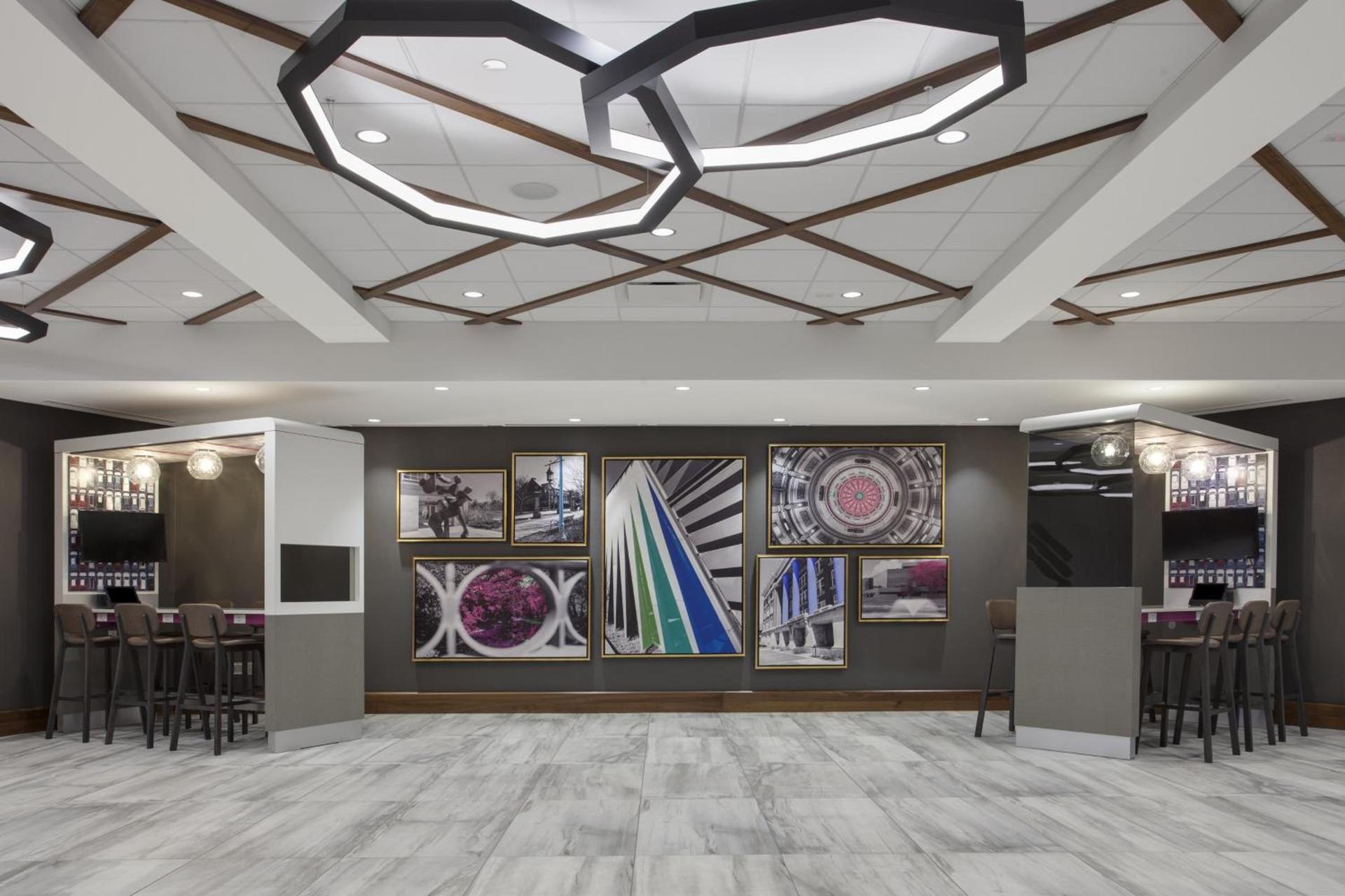 Crowne Plaza Lansing by IHG photo 43