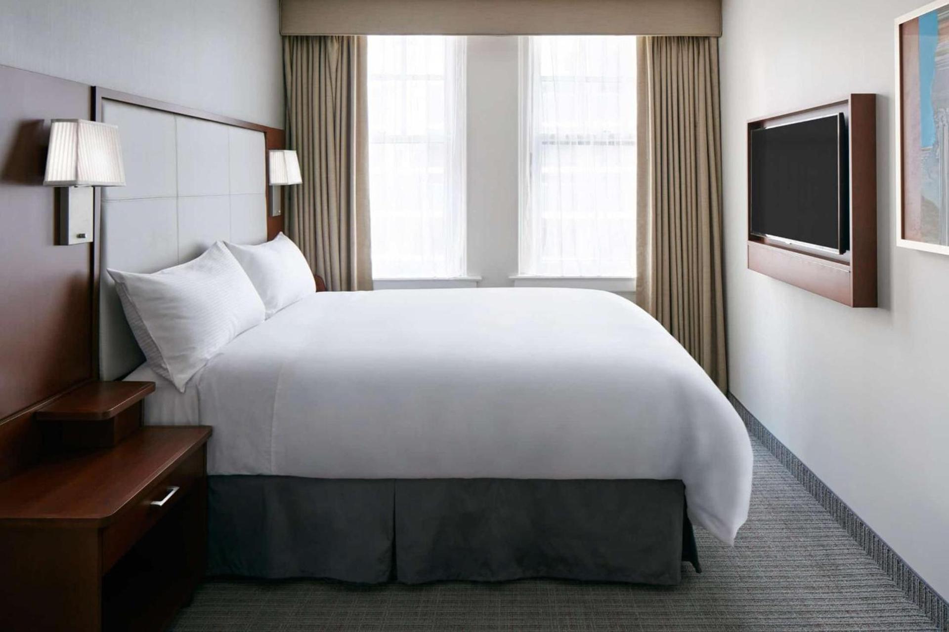 Club Quarters Hotel Downtown, Houston photo 82