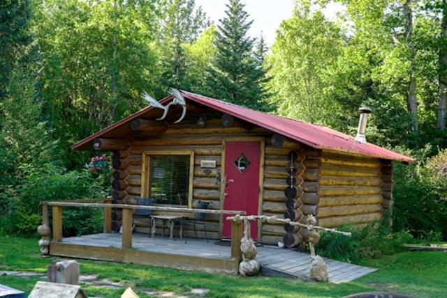 Hope Alaska's Bear Creek Lodge photo 31