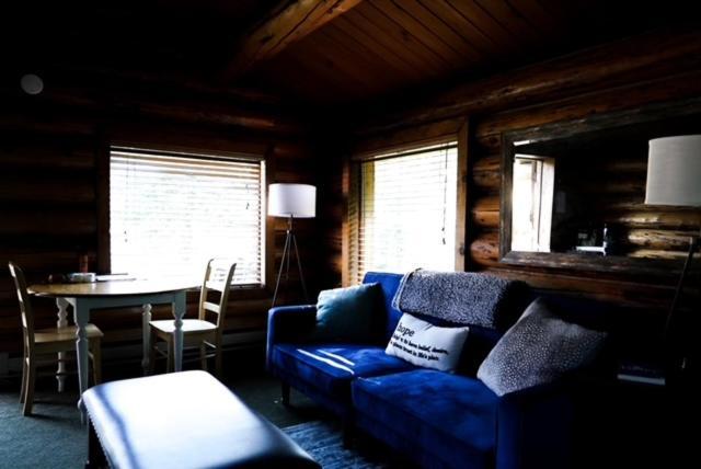 Hope Alaska's Bear Creek Lodge photo 34
