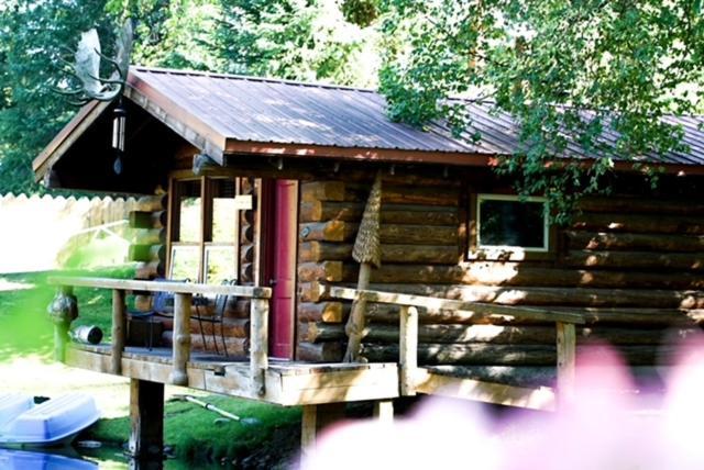 Hope Alaska's Bear Creek Lodge photo 90