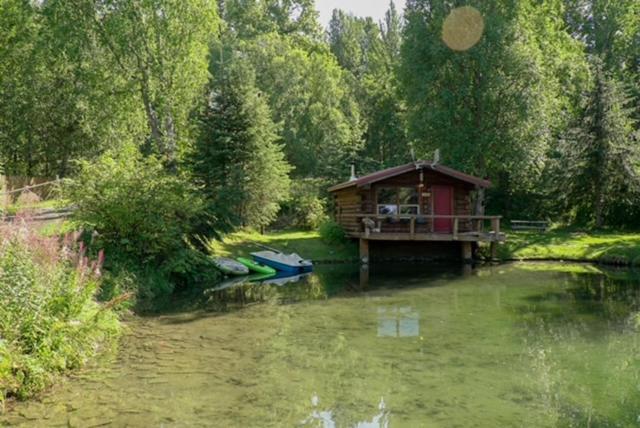 Hope Alaska's Bear Creek Lodge photo 75