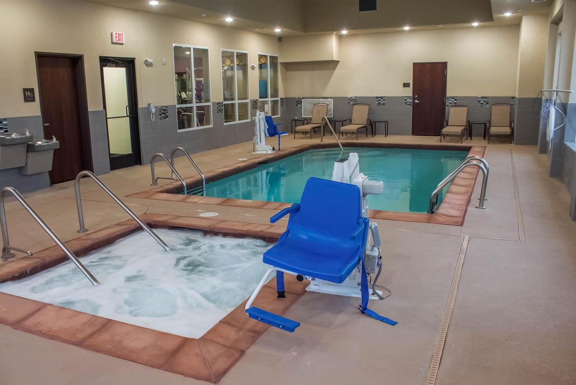 Comfort Inn & Suites Artesia photo 25