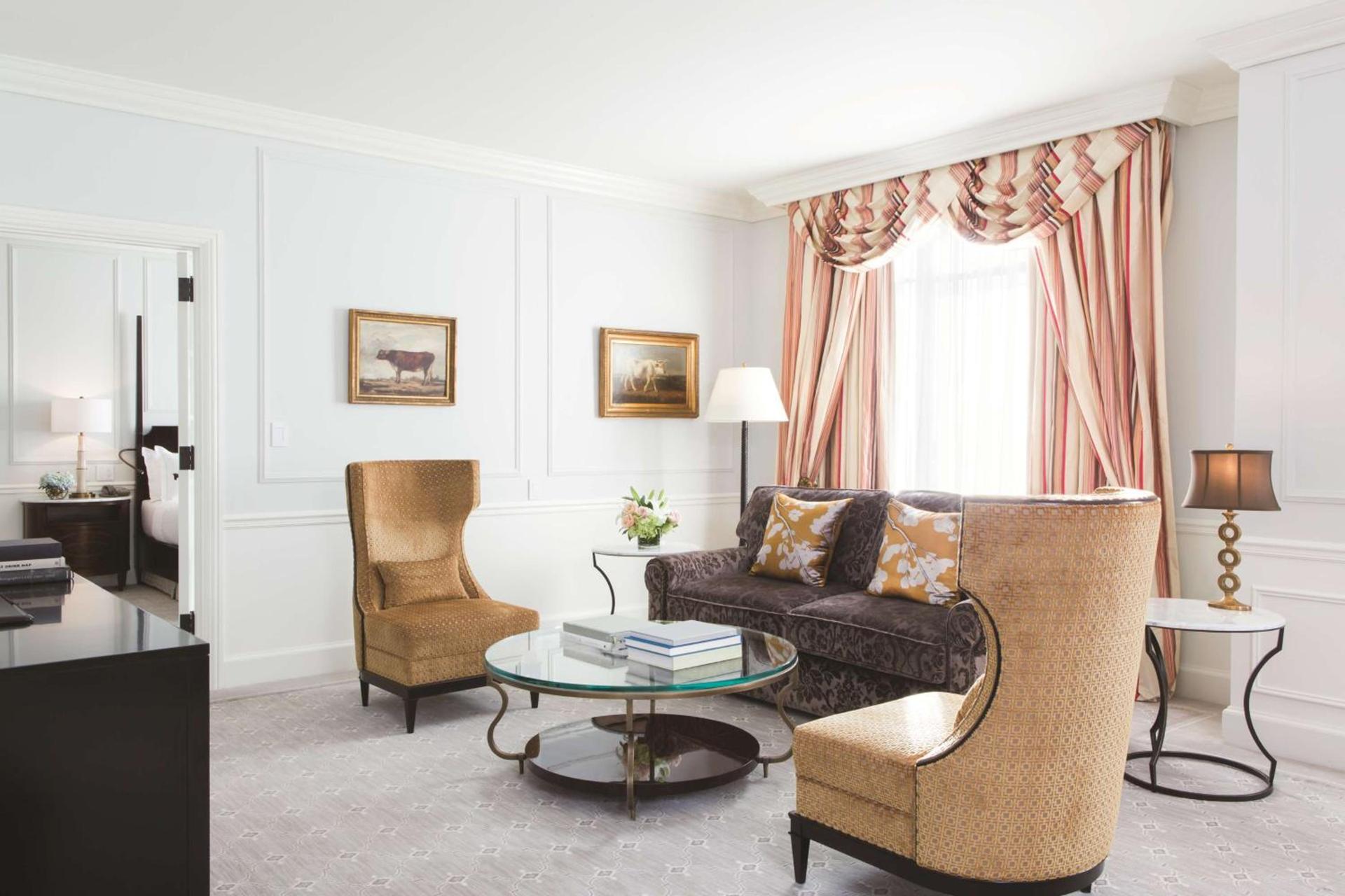 The Charleston Place photo 11