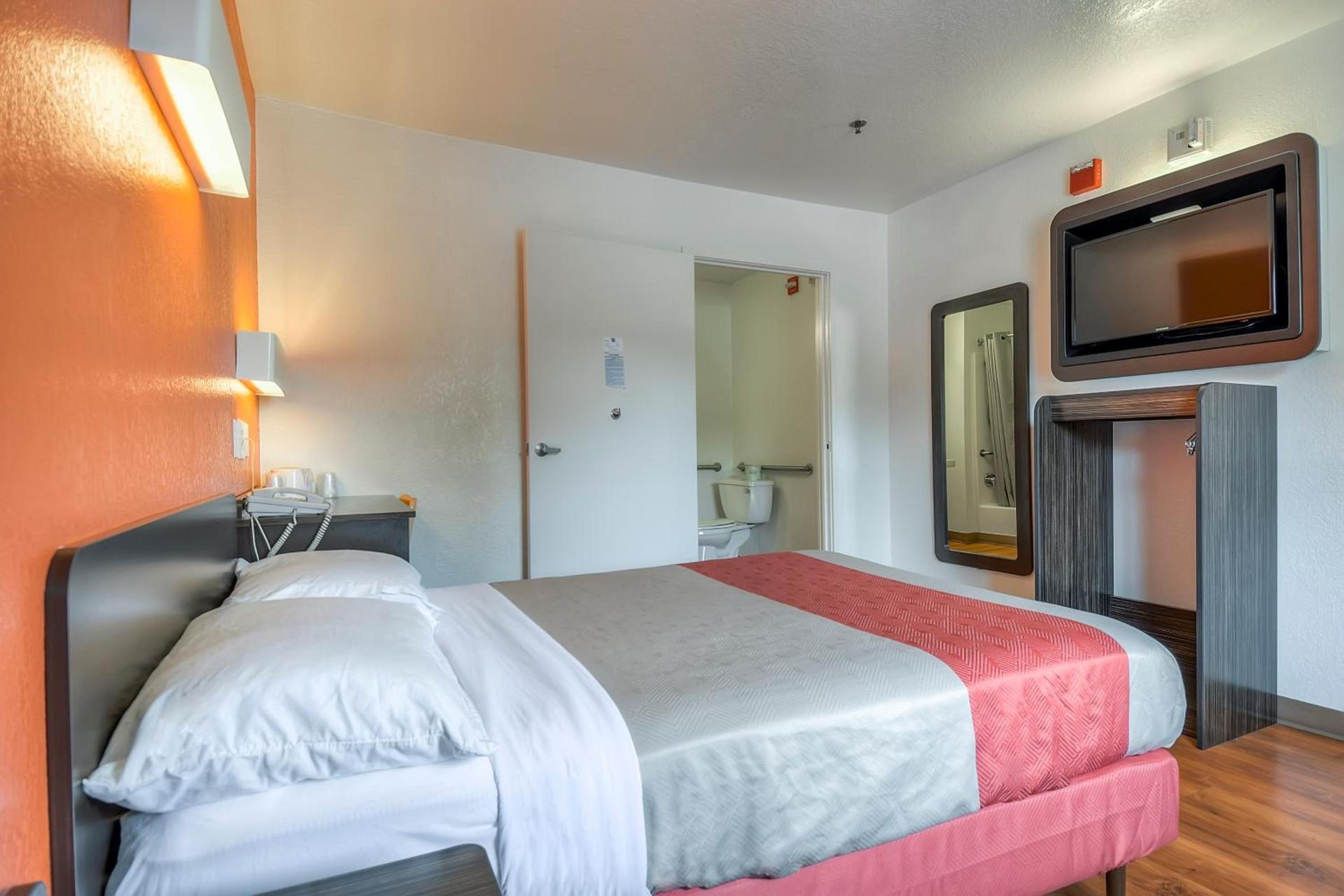 Motel 6-Arcadia, CA - Los Angeles - Pasadena Area photo 55