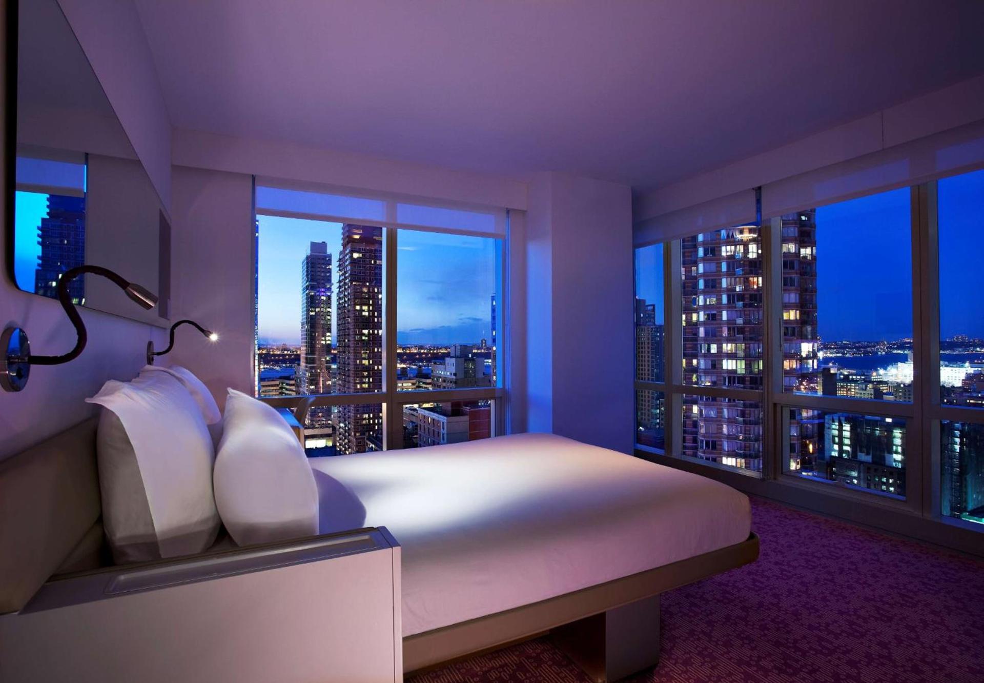 YOTEL New York Times Square photo 8