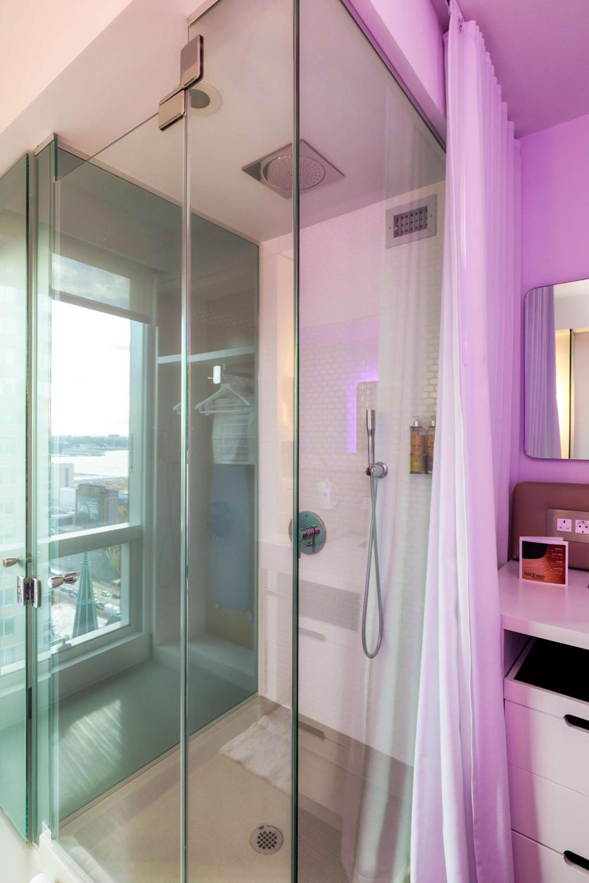 YOTEL New York Times Square photo 25