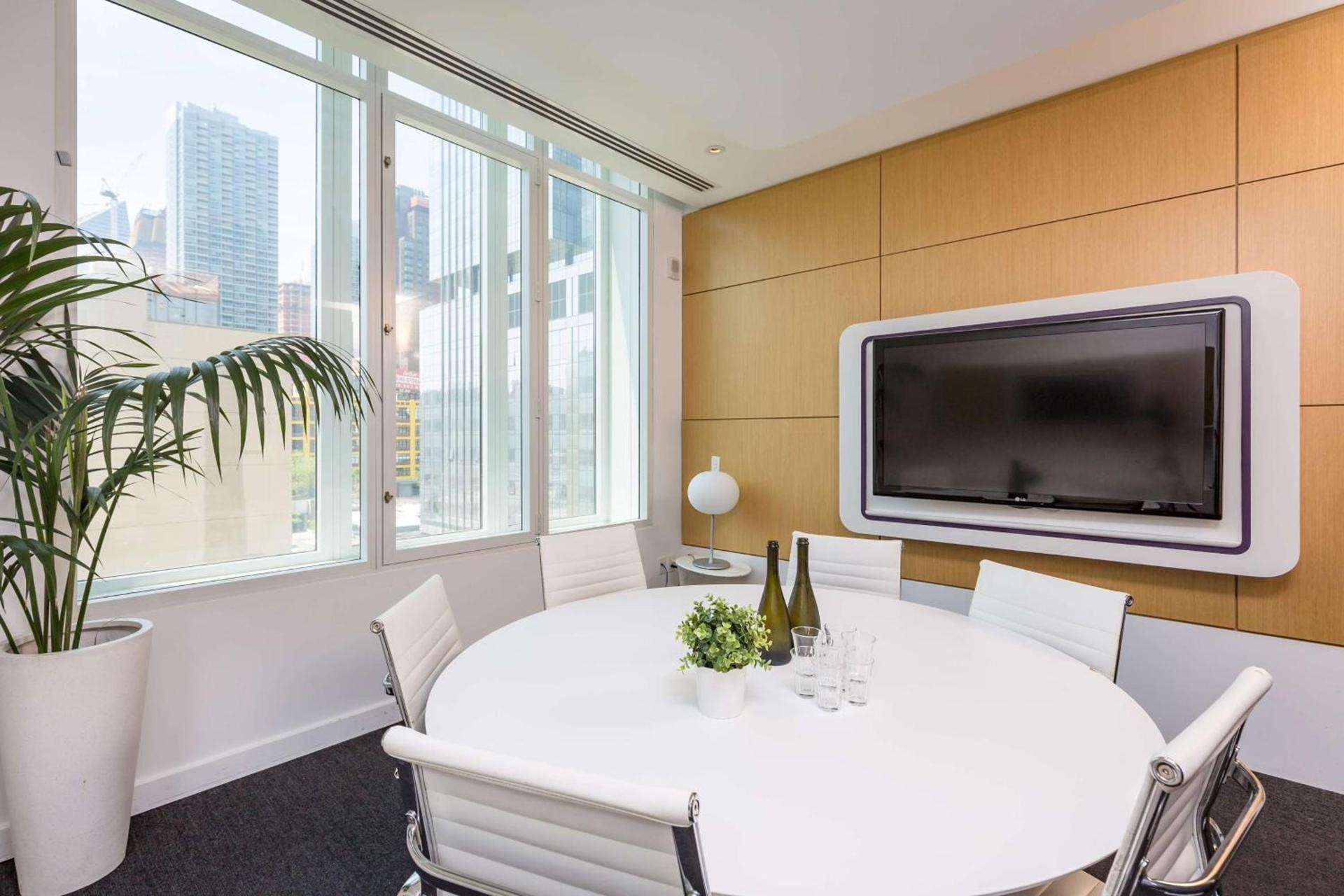 YOTEL New York Times Square photo 57