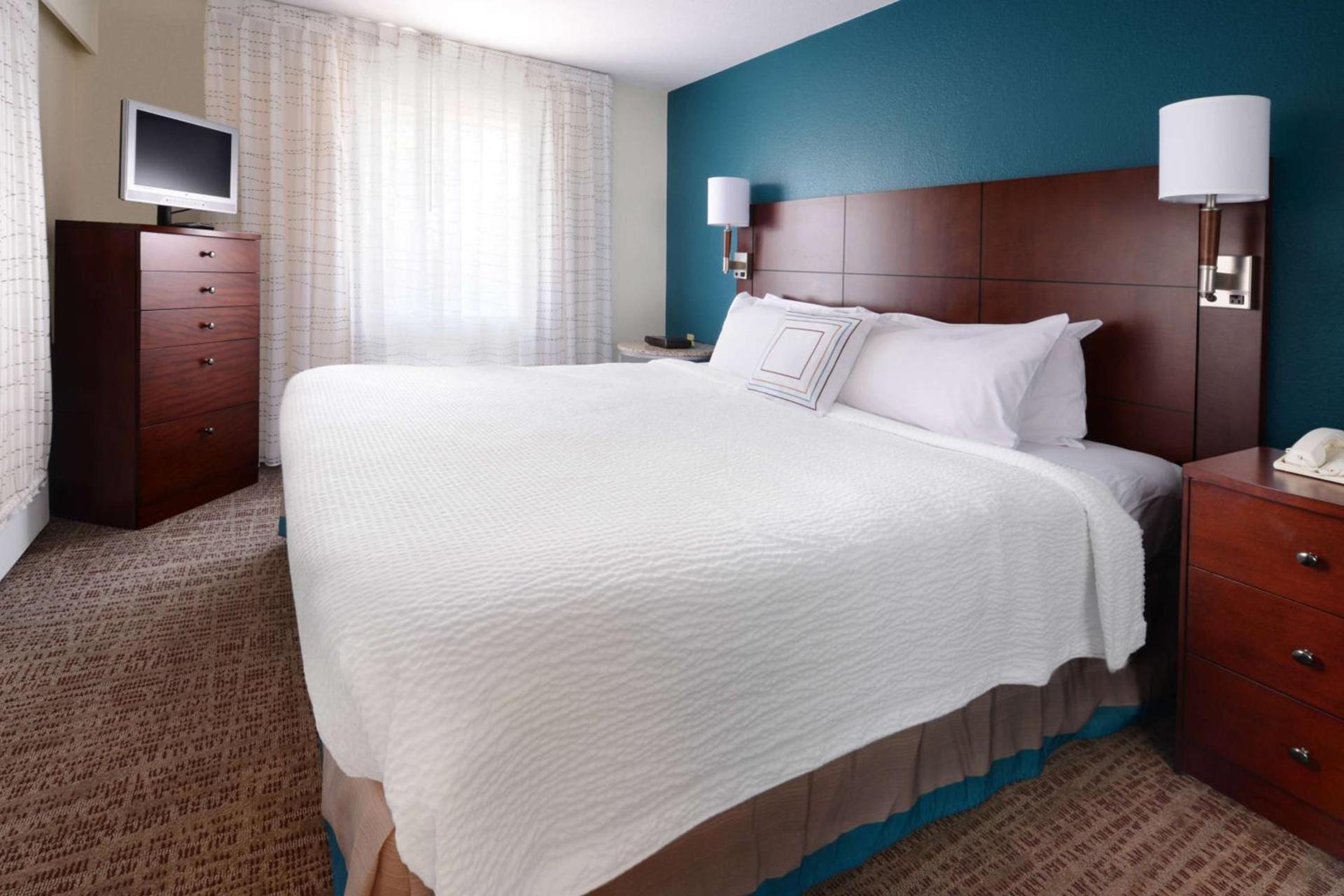 Sonesta ES Suites Dallas Medical Market Center photo 10