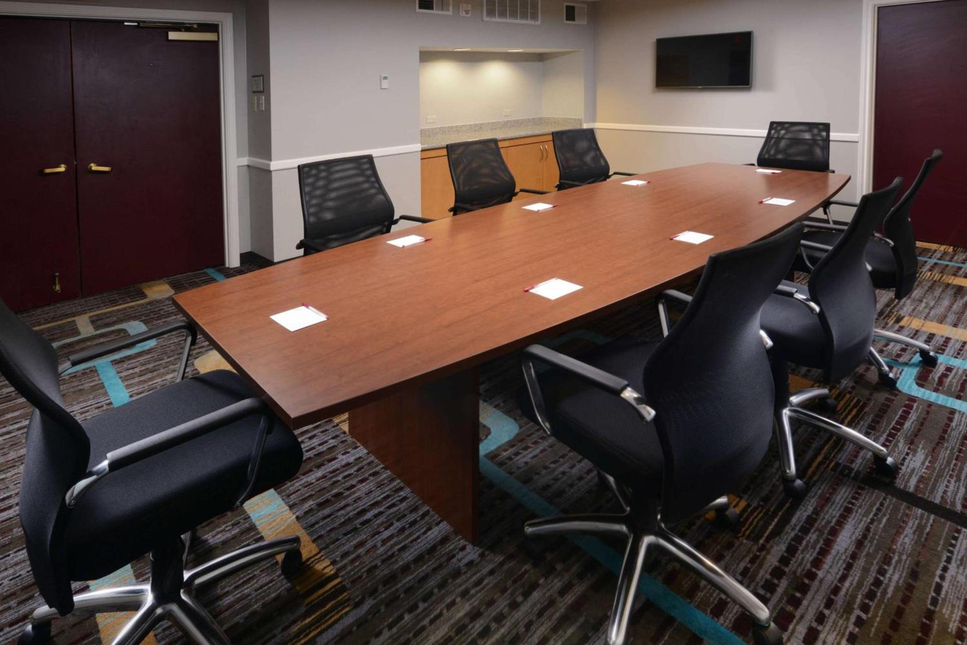 Sonesta ES Suites Dallas Medical Market Center photo 22