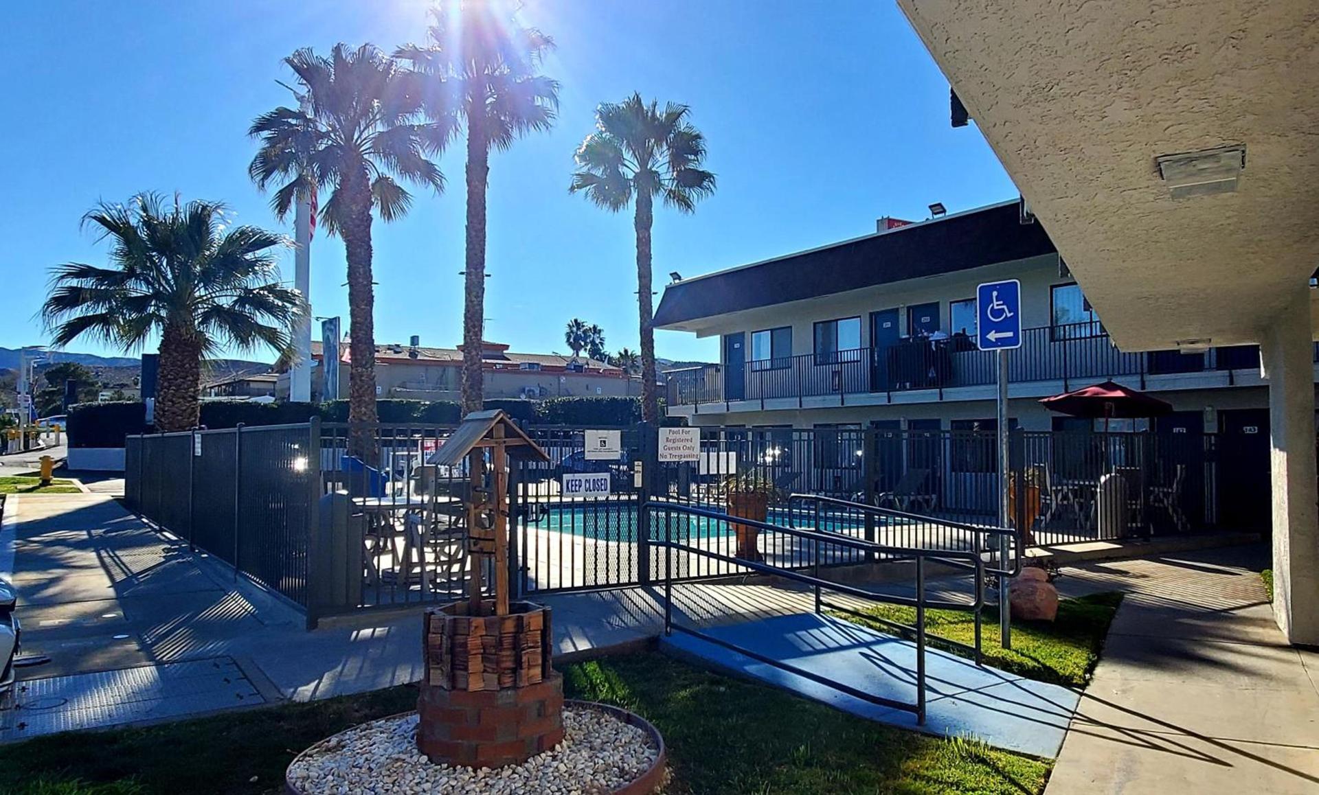 Motel 6-Palmdale, CA photo 36