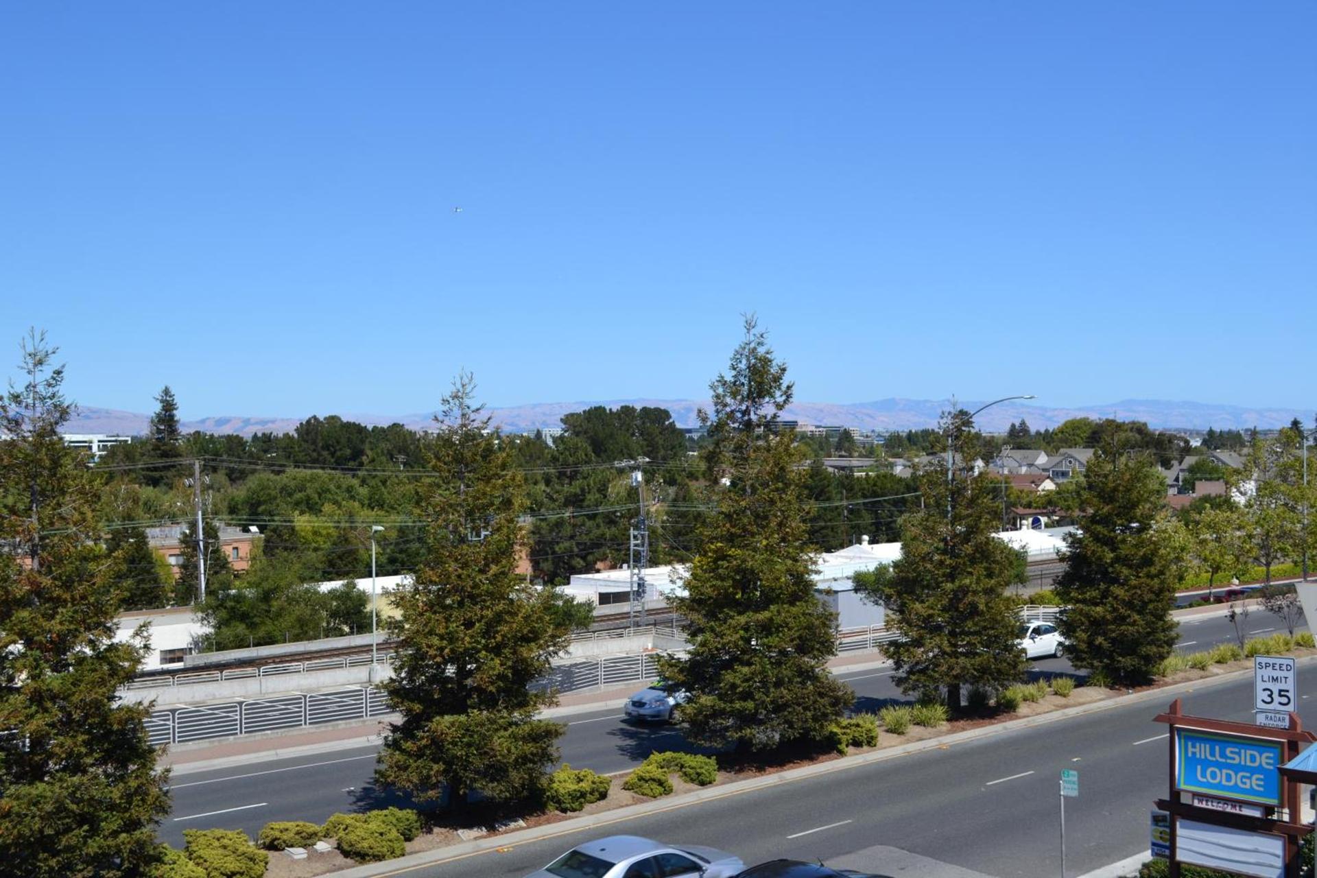 Silicon Valley Inn photo 20