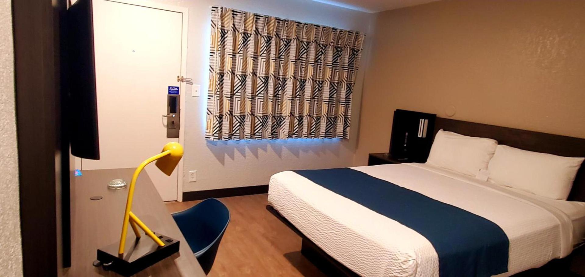 Motel 6-Palmdale, CA photo 47