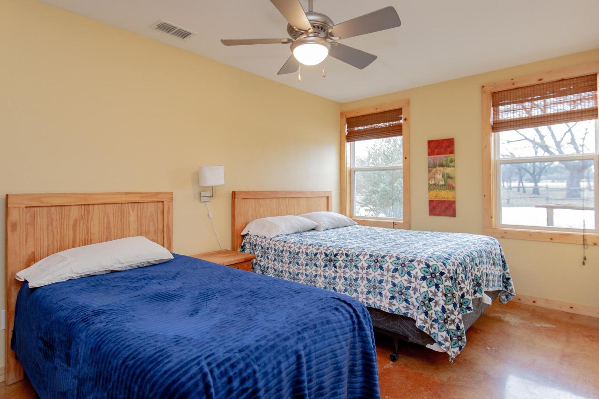 Seven Bluff Cabins photo 22
