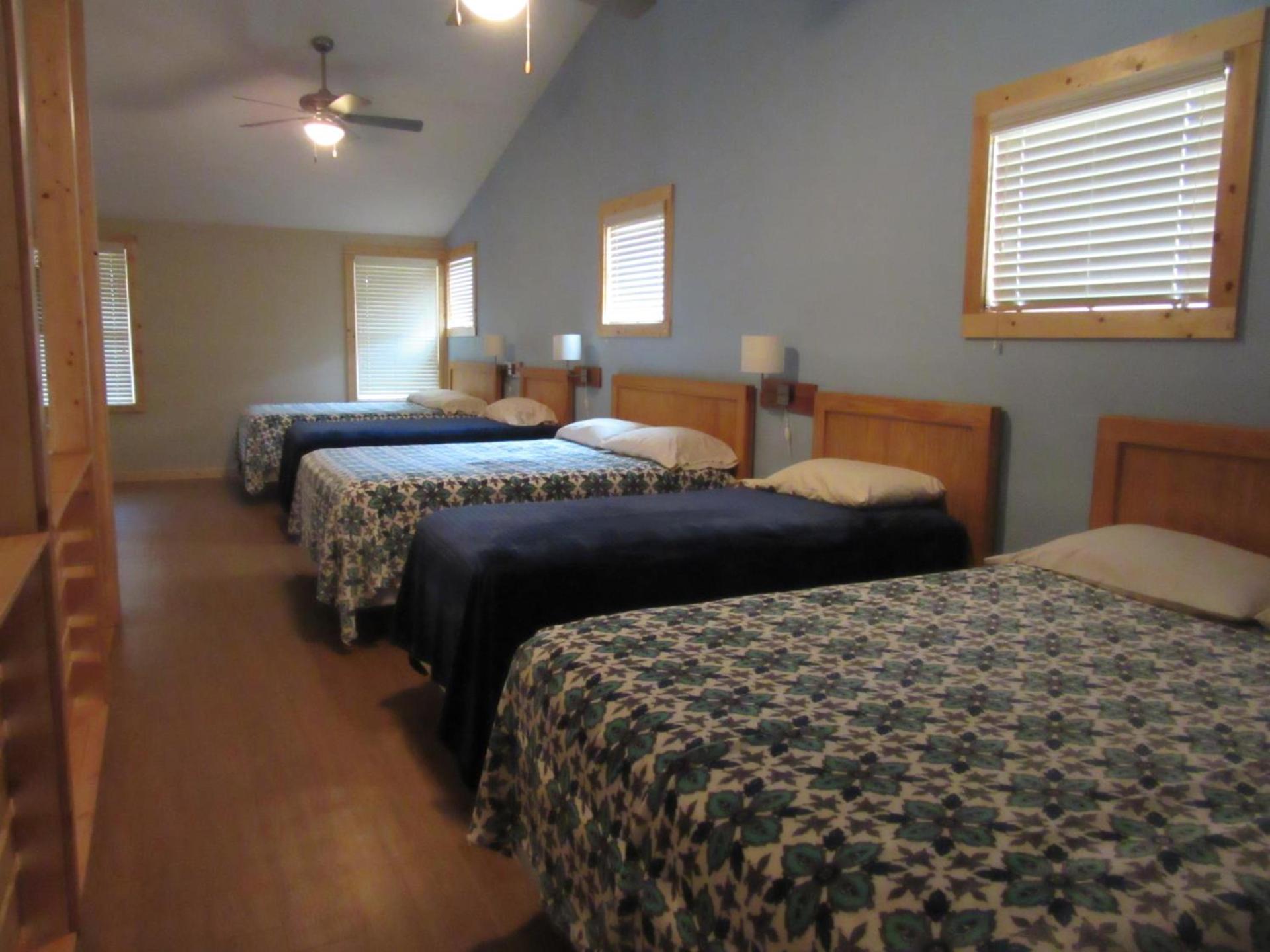 Seven Bluff Cabins photo 12