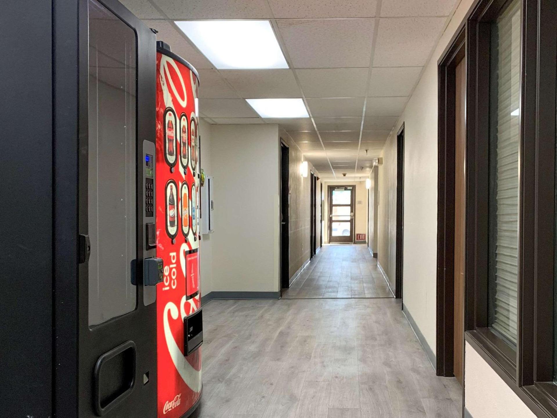 SureStay by Best Western Albuquerque East I-40 photo 16