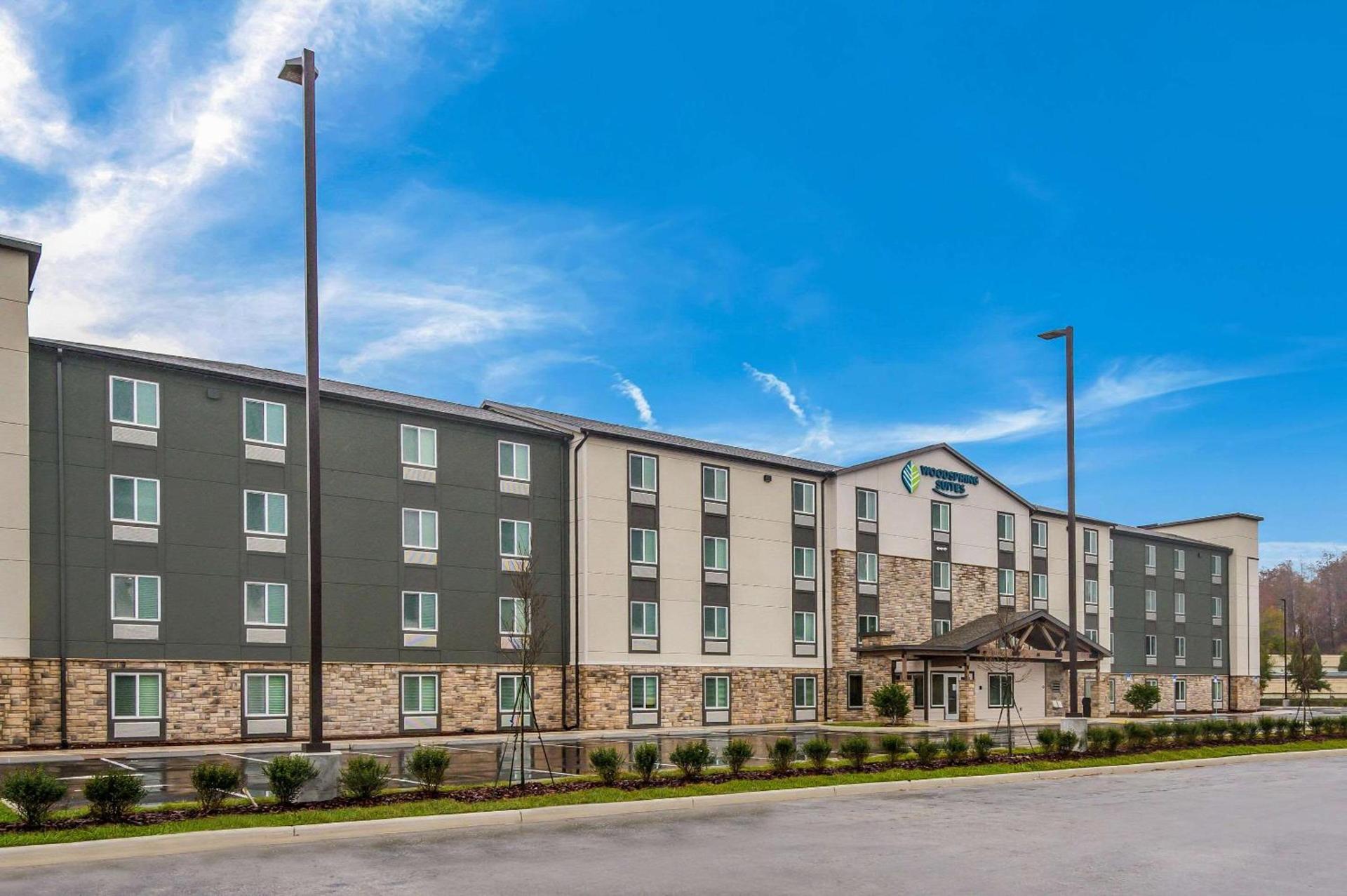 WoodSpring Suites Tampa Airport North Veterans Expressway photo 2