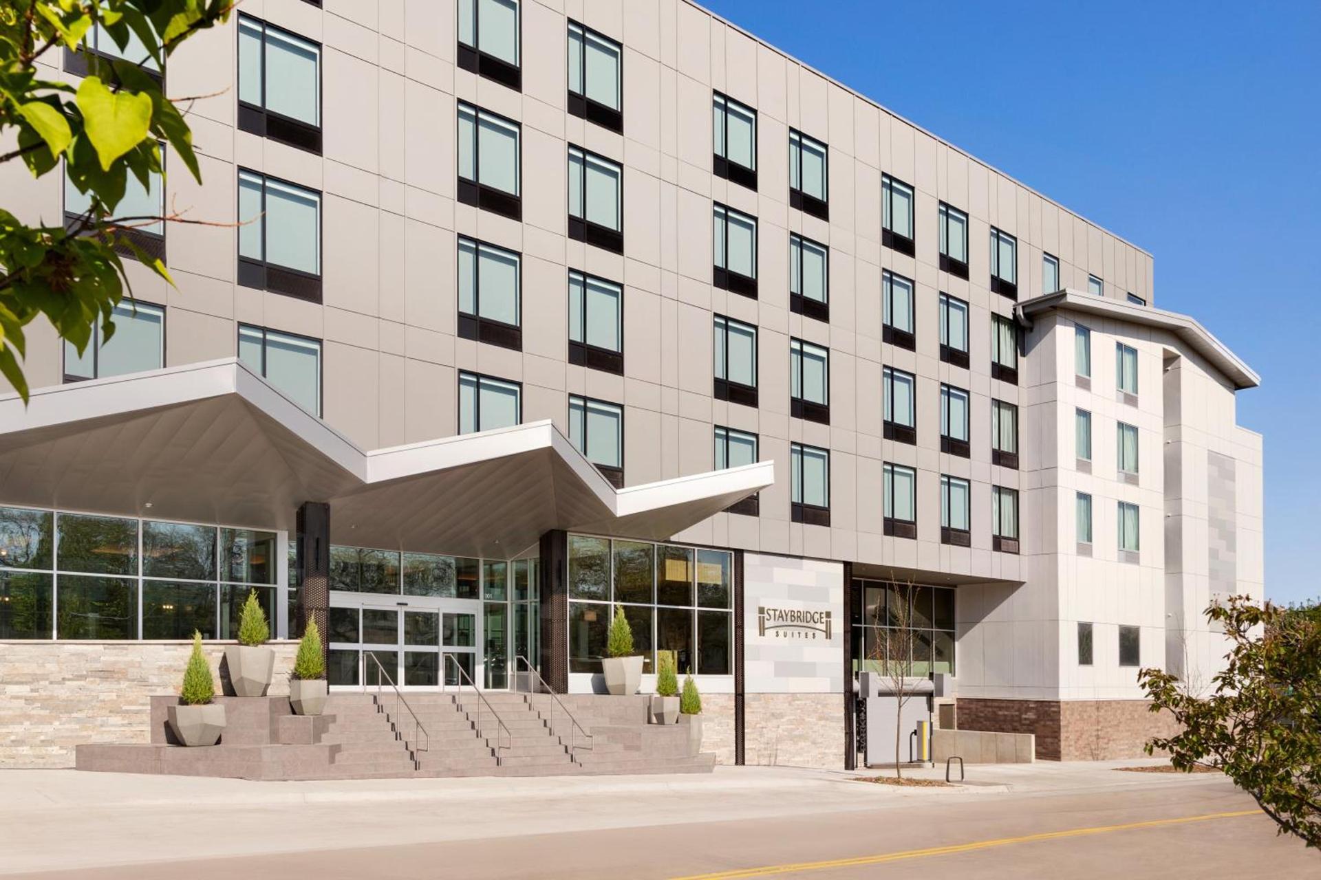 Staybridge Suites Rochester - Mayo Clinic Area by IHG photo 60