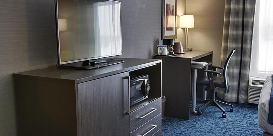 Holiday Inn Express Sidney by IHG photo 2