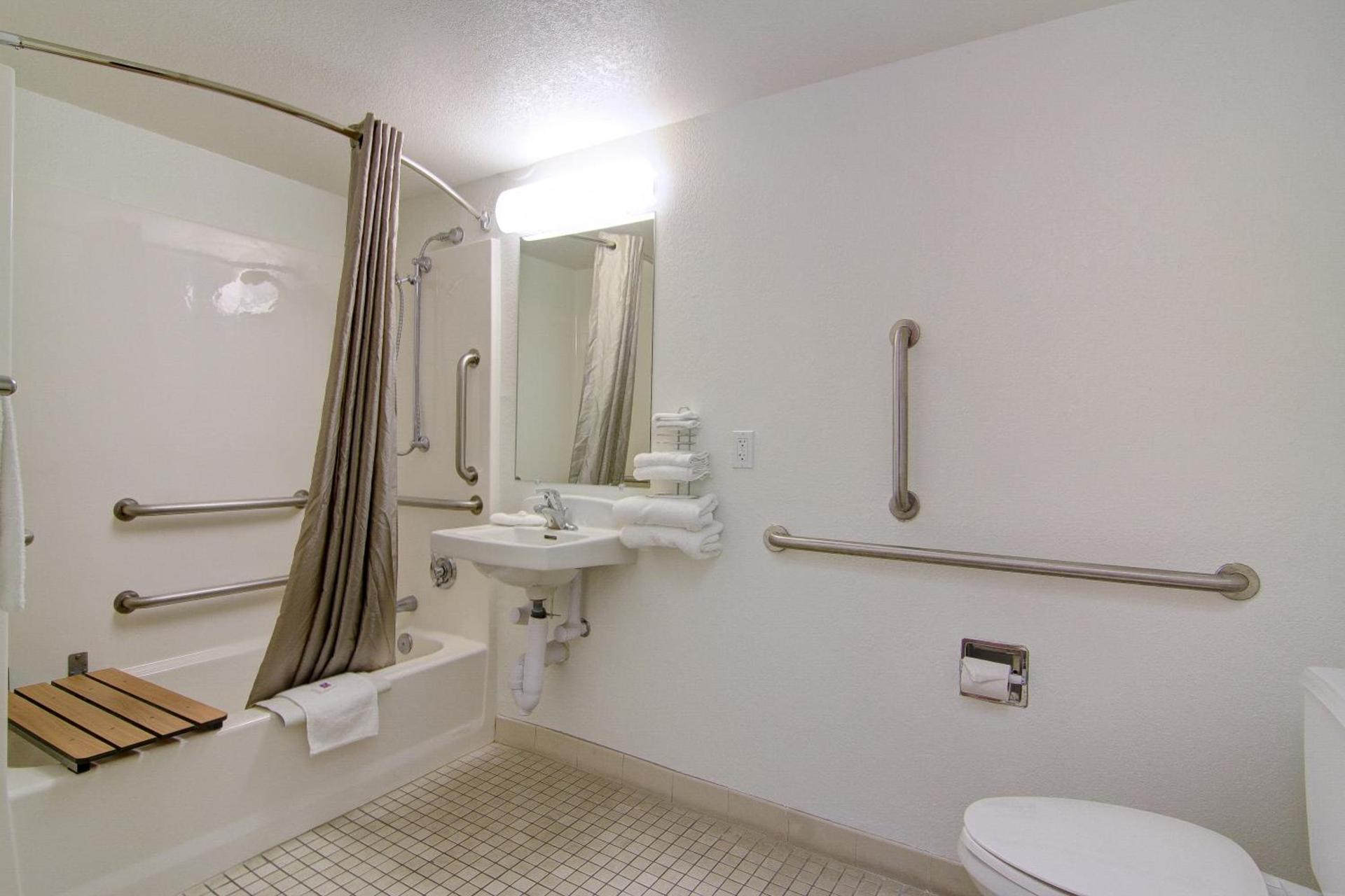 Motel 6 Old town Scottsdale Fashion Square photo 30
