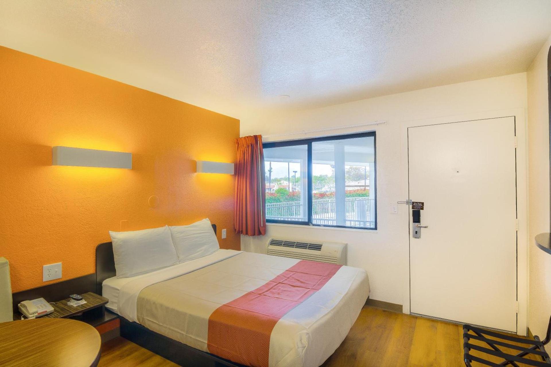 Motel 6-Camarillo, CA photo 41