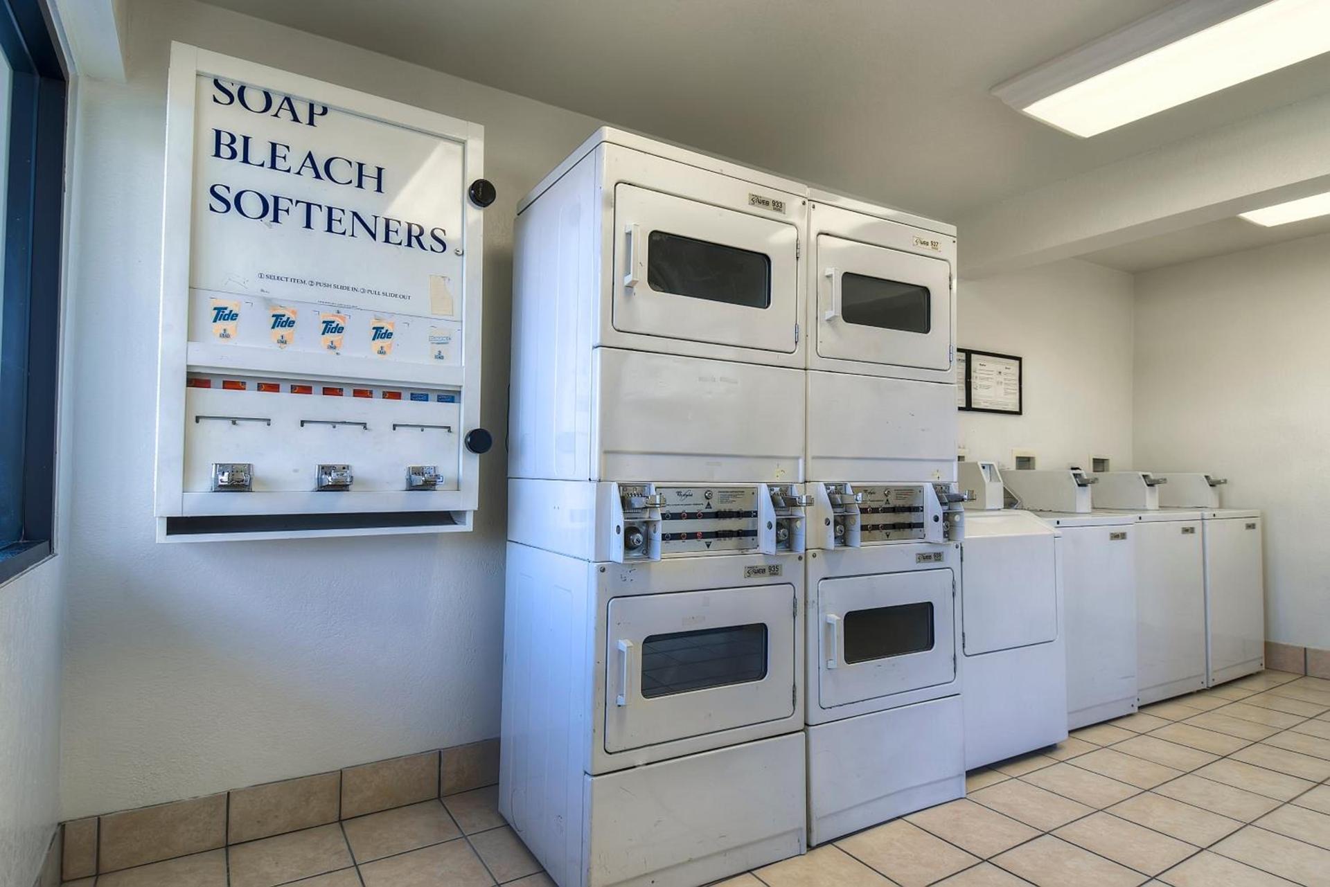 Motel 6-Stanton, CA- Anaheim West photo 23