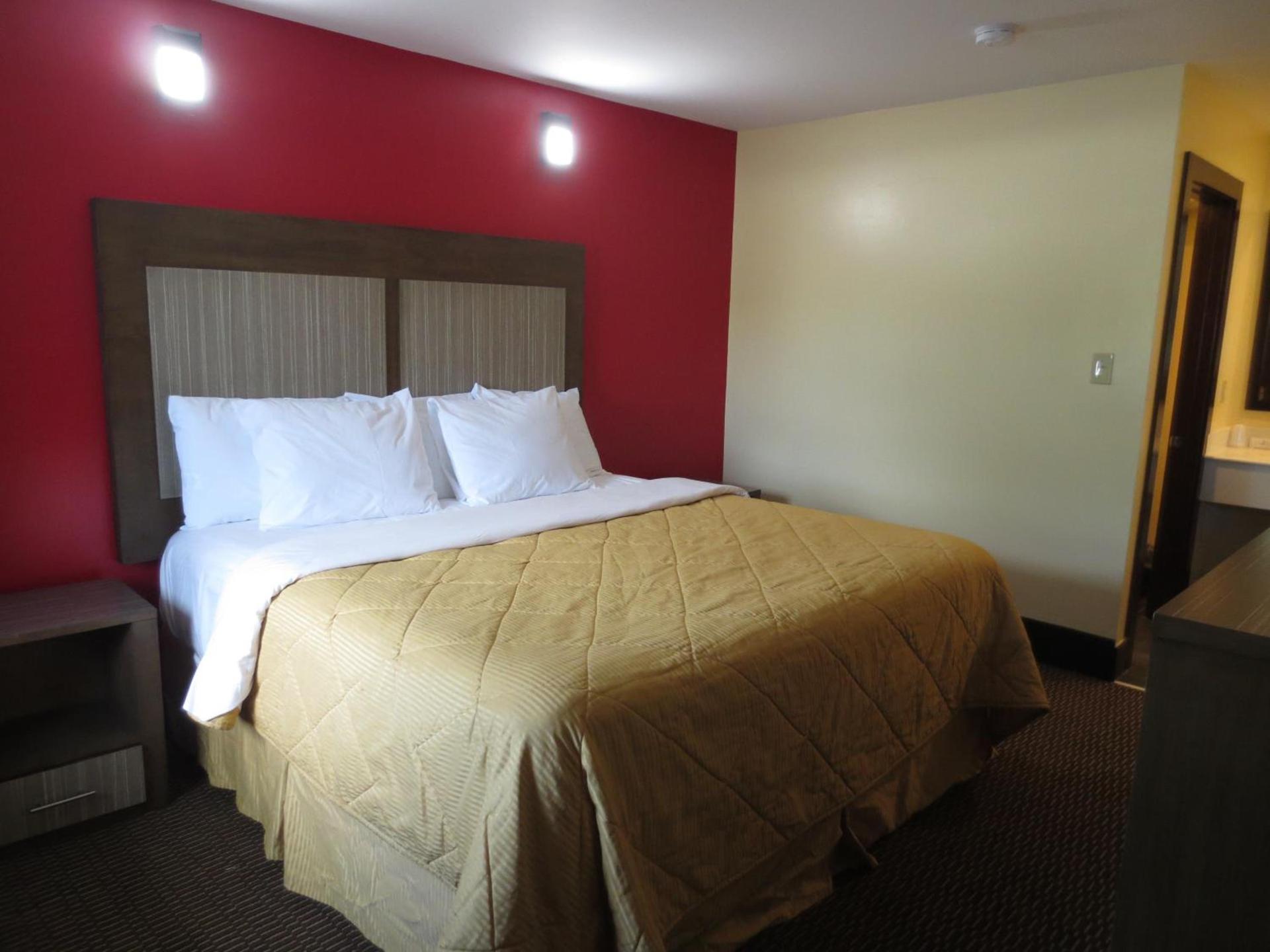 Brick Motor Inn photo 8