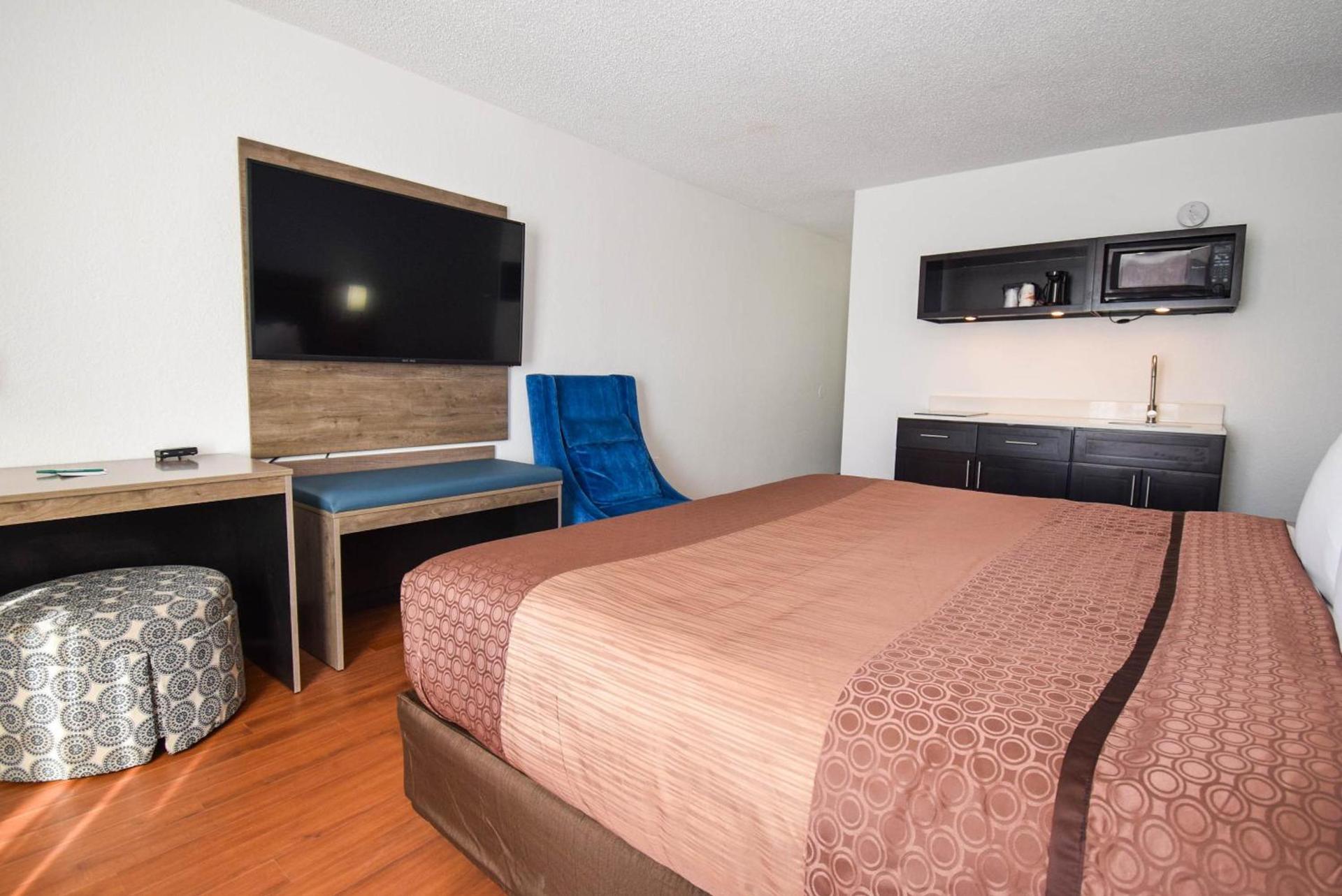 Quality Inn & Suites Sulphur Springs photo 66