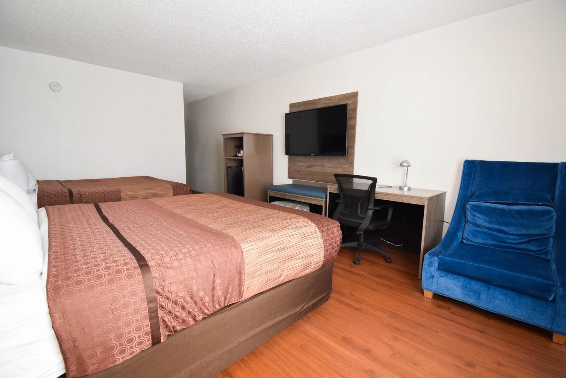 Quality Inn & Suites Sulphur Springs photo 65