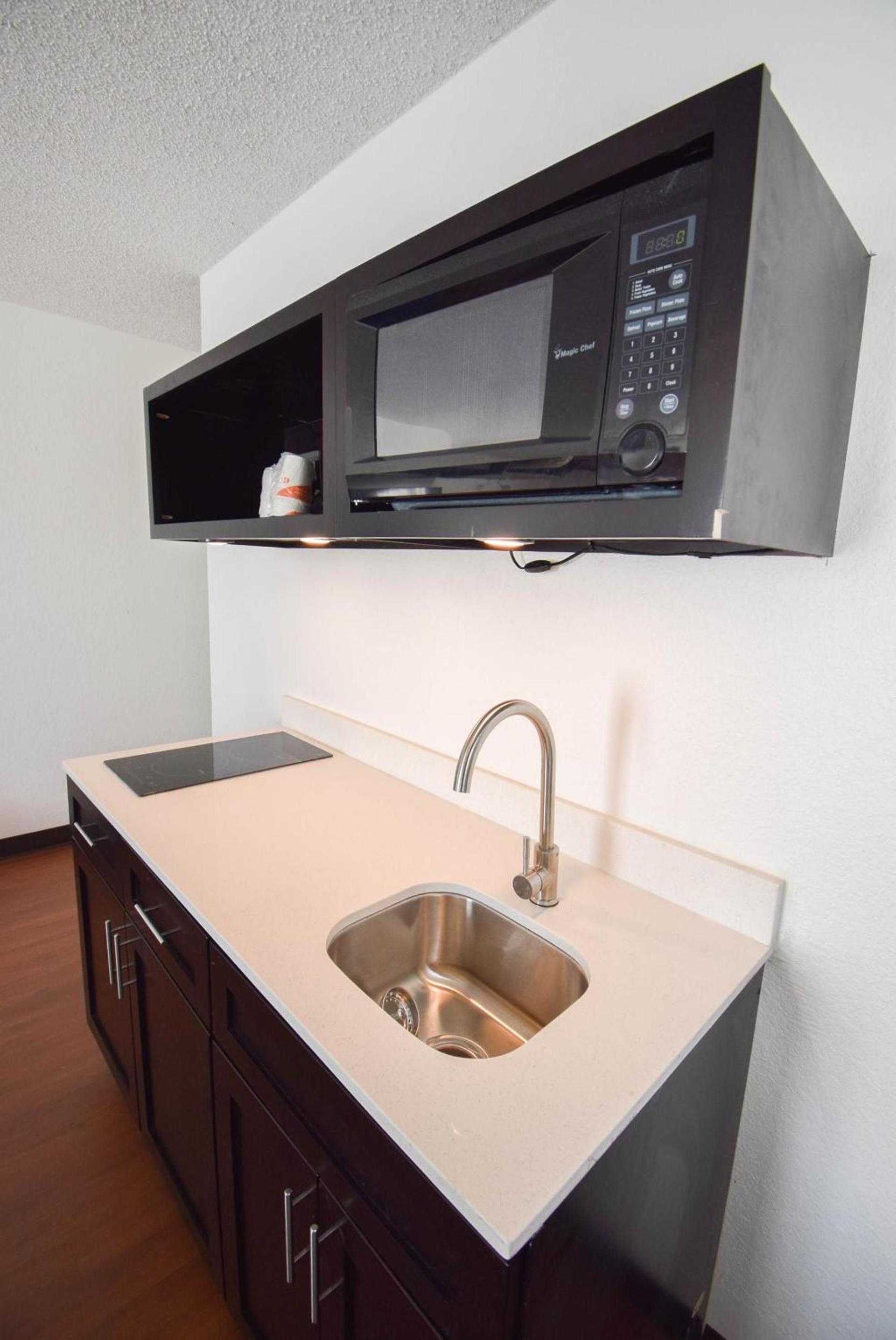 Quality Inn & Suites Sulphur Springs photo 75