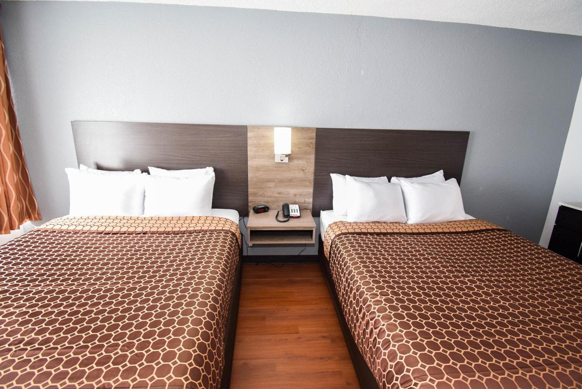 Quality Inn & Suites Sulphur Springs photo 77