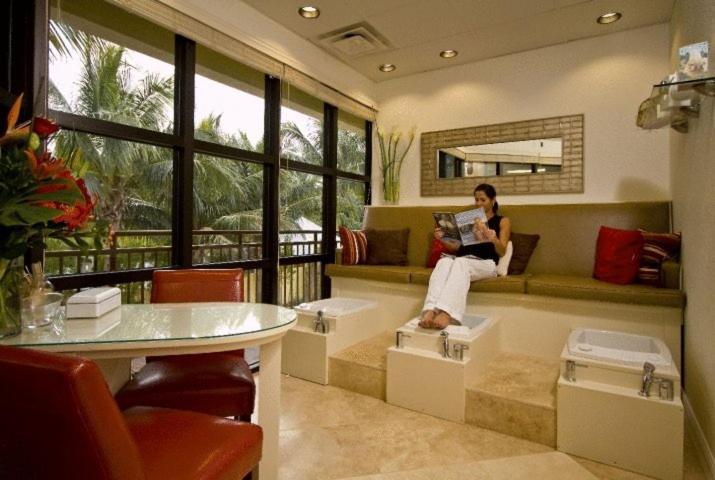 Tween Waters Island Resort & Spa photo 15