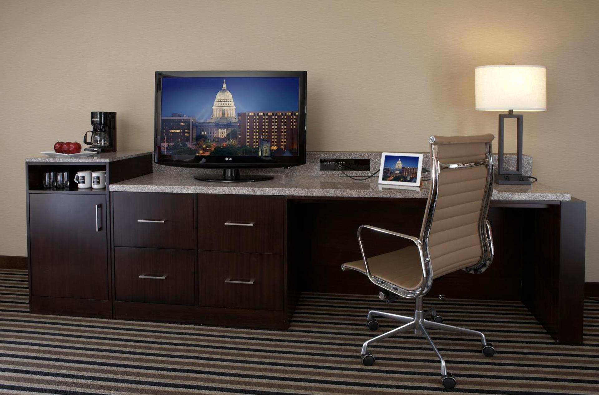 The Madison Concourse Hotel photo 41