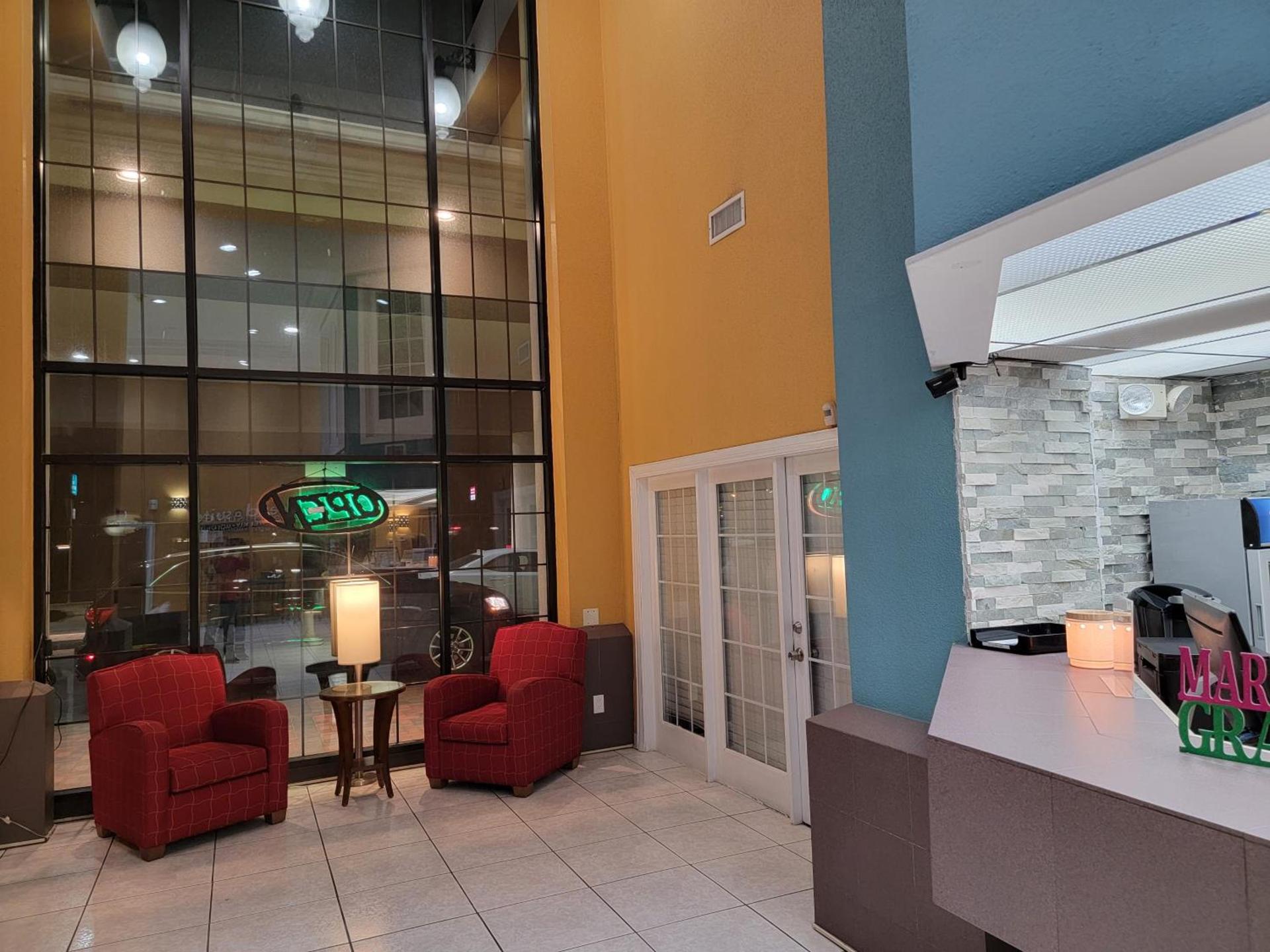 Extend-a-Suites - Extended Stay, I-40 Amarillo West photo 5