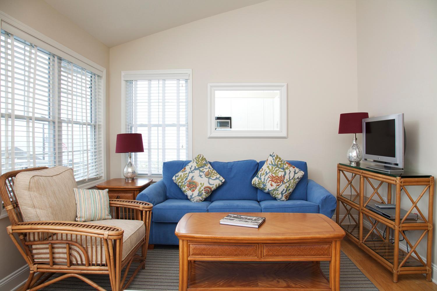 Sandpiper Beach Club photo 5