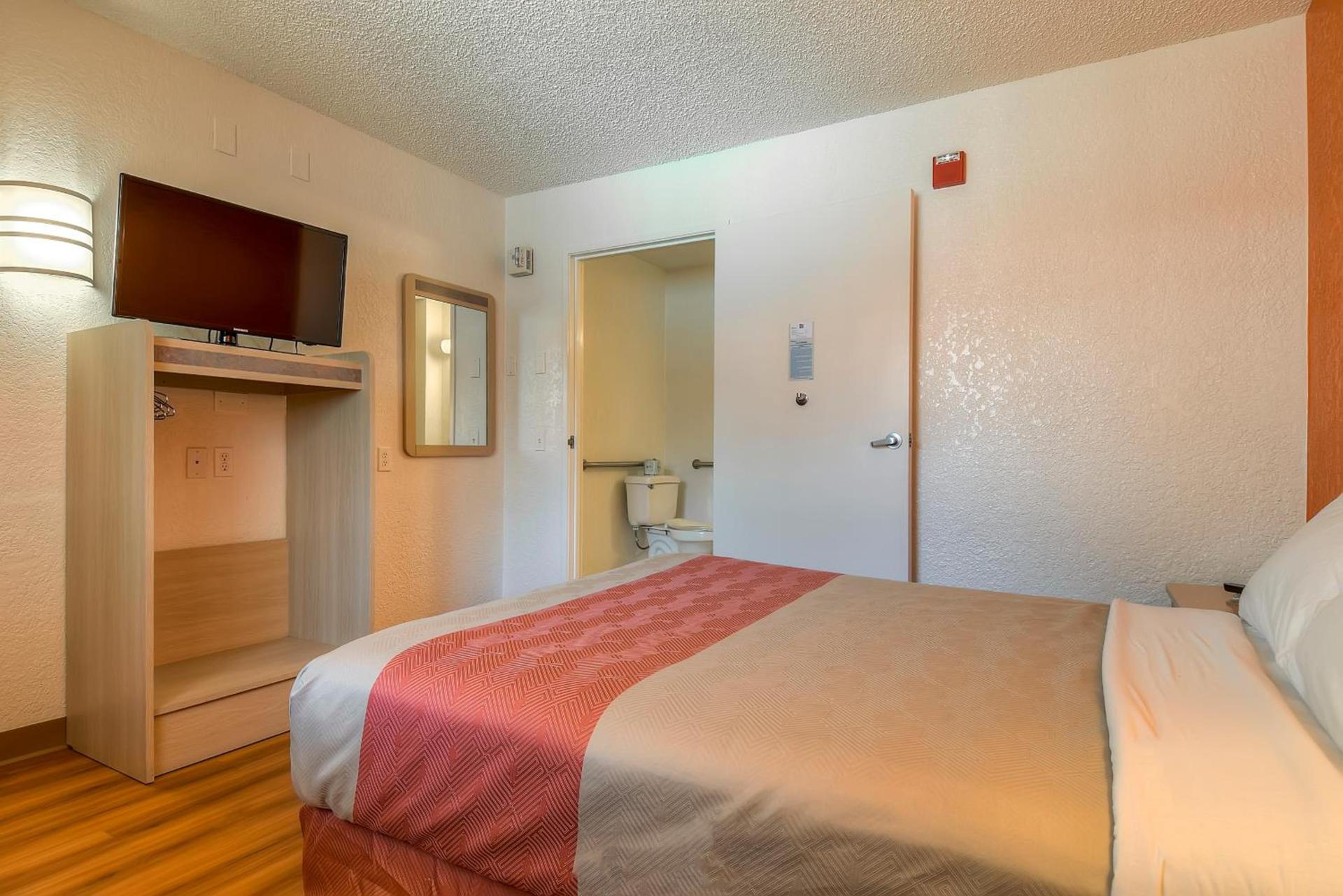 Motel 6-Rowland Heights, CA - Los Angeles - Pomona photo 31