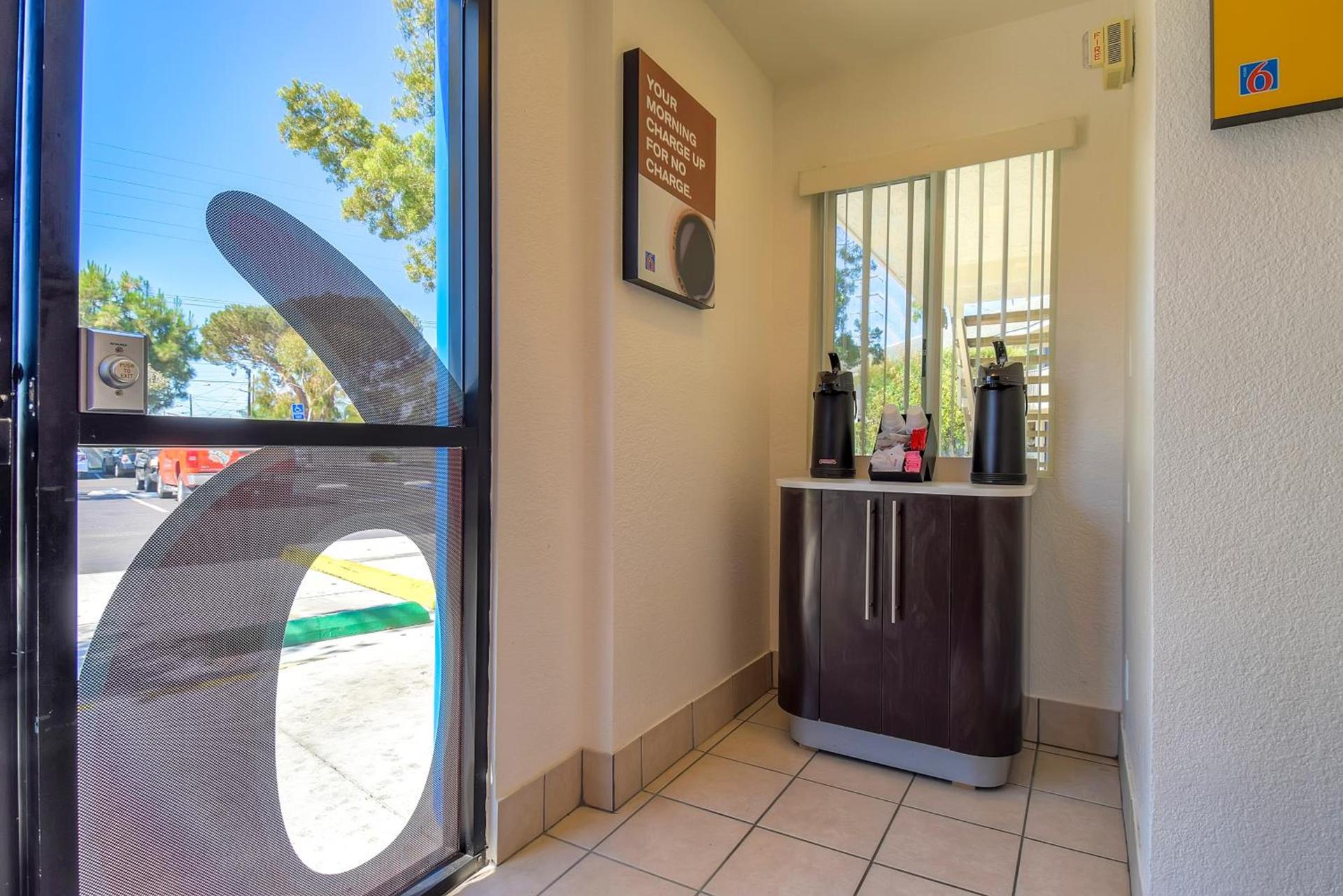 Motel 6-San Diego, CA - North photo 34