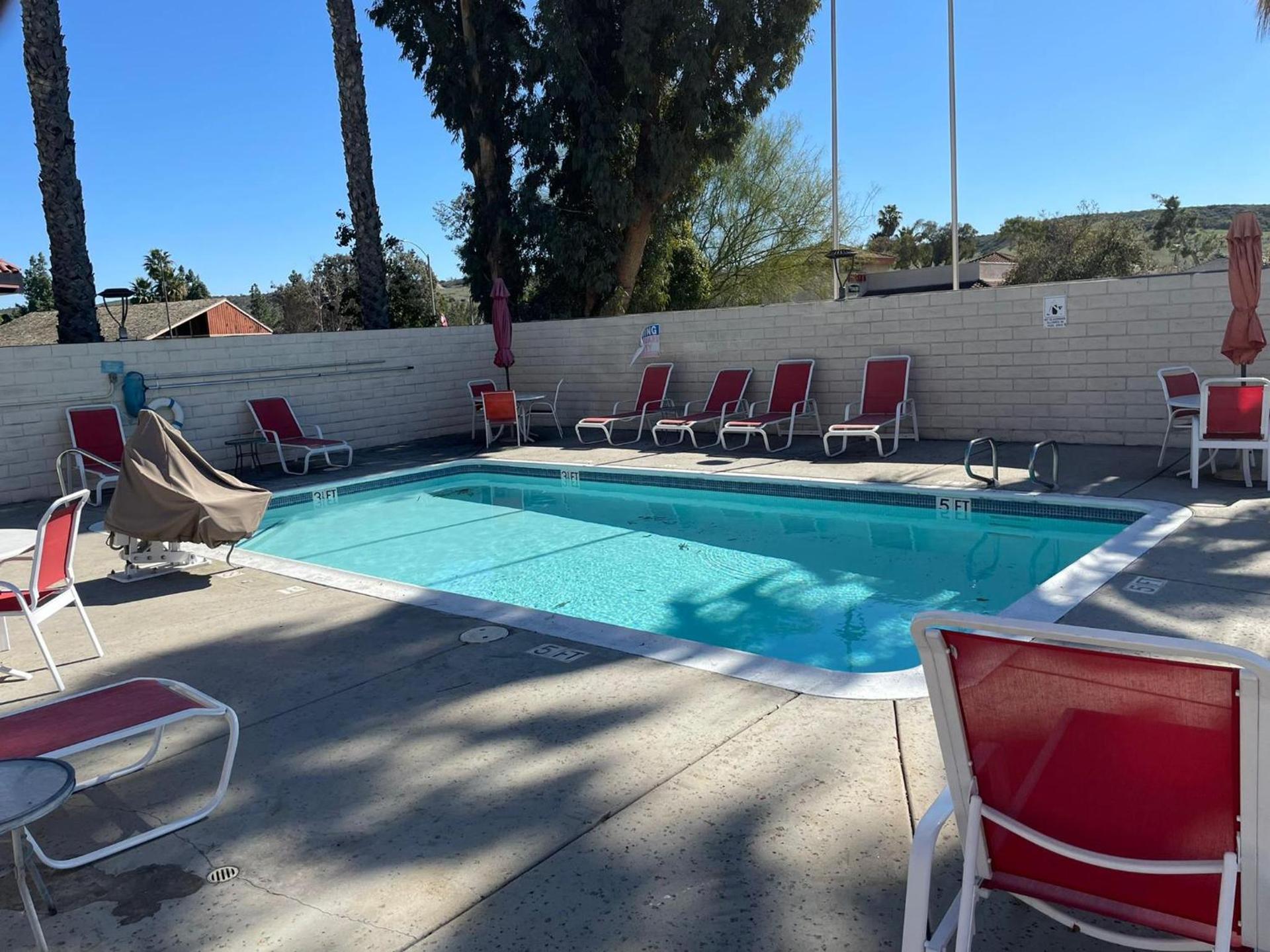 Ramada by Wyndham San Diego Poway Miramar photo 72