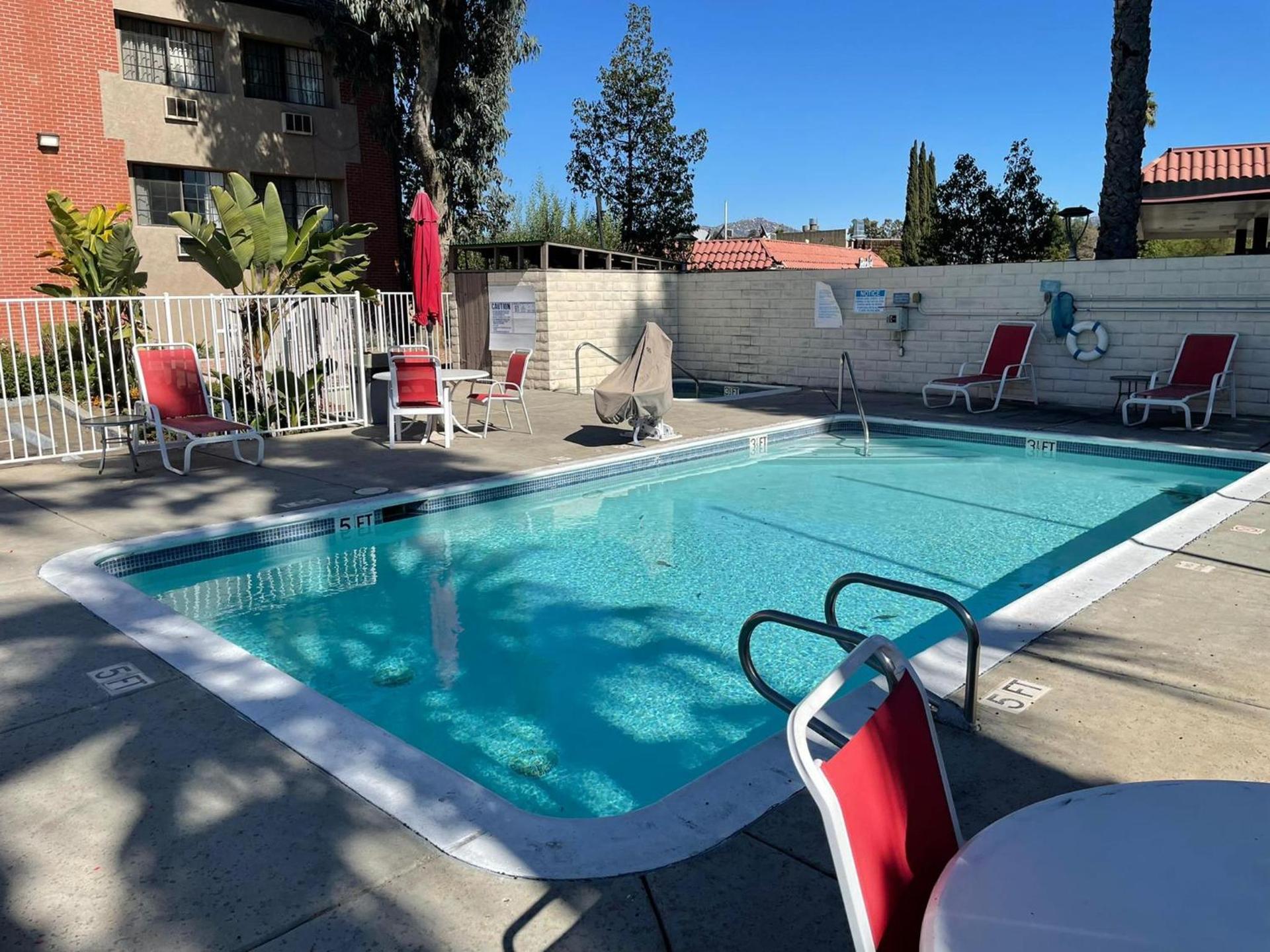 Ramada by Wyndham San Diego Poway Miramar photo 71