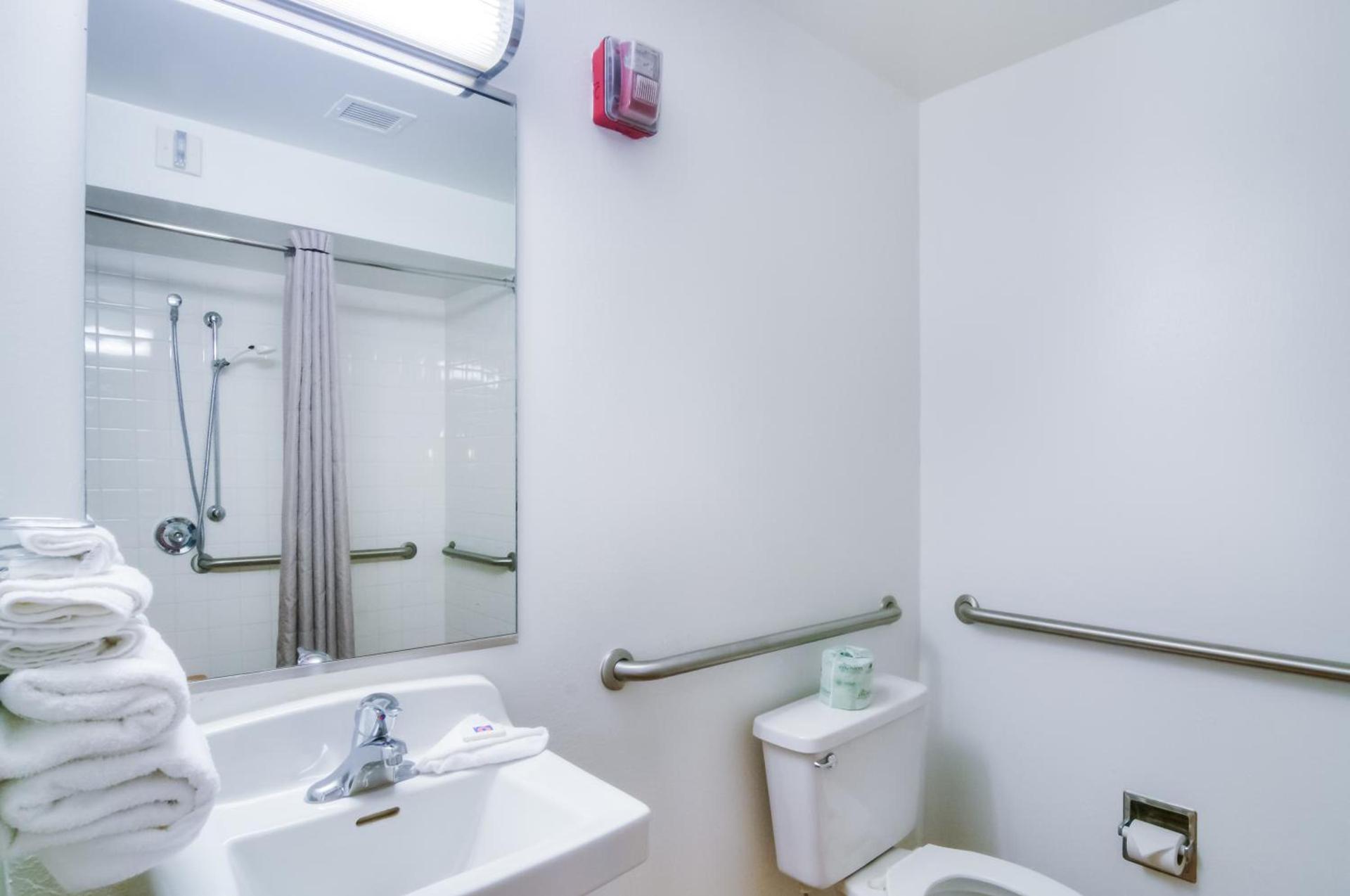 Motel 6-Joliet, IL - Chicago - I-55 photo 13