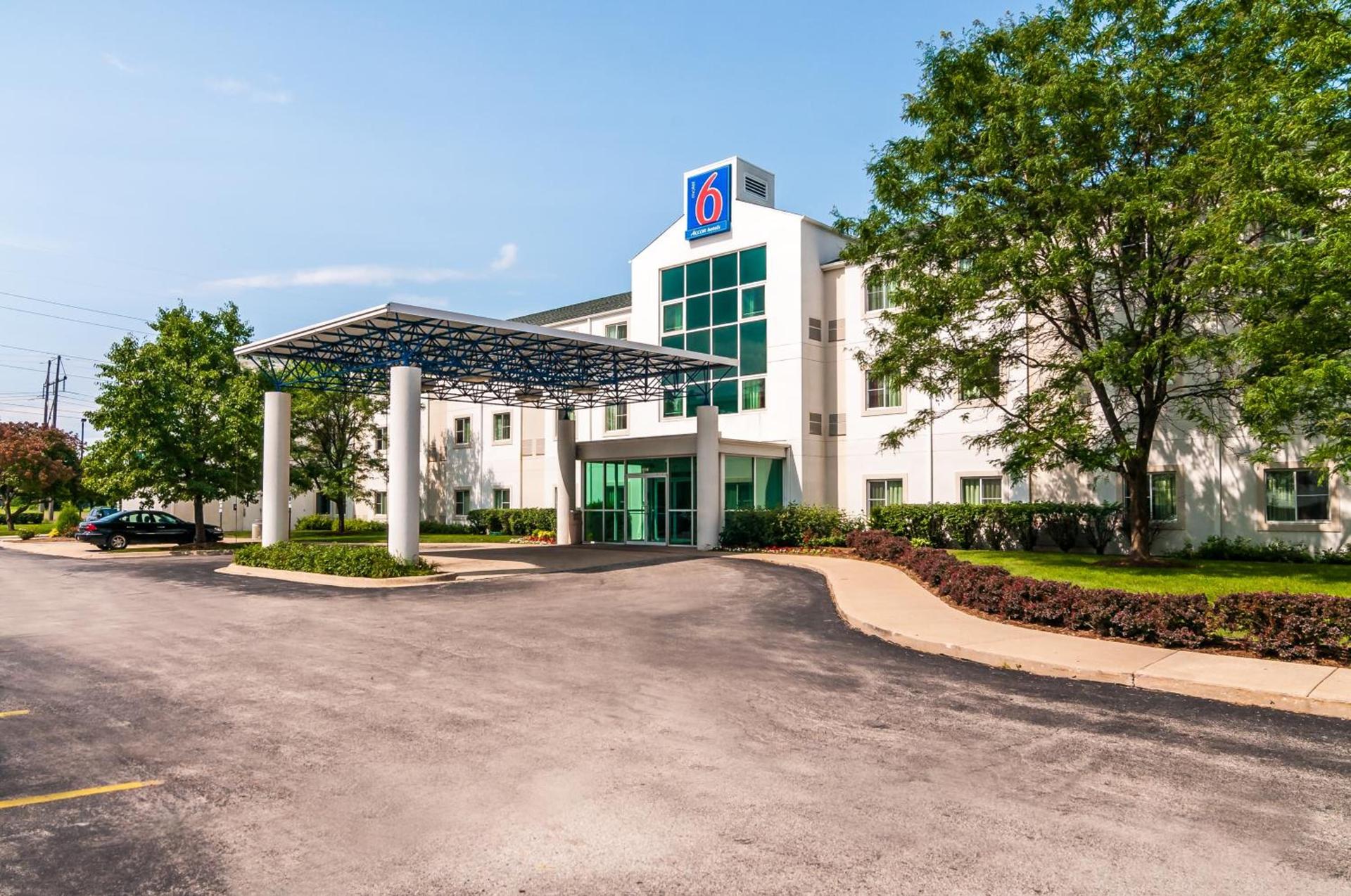 Motel 6-Joliet, IL - Chicago - I-55 photo 2