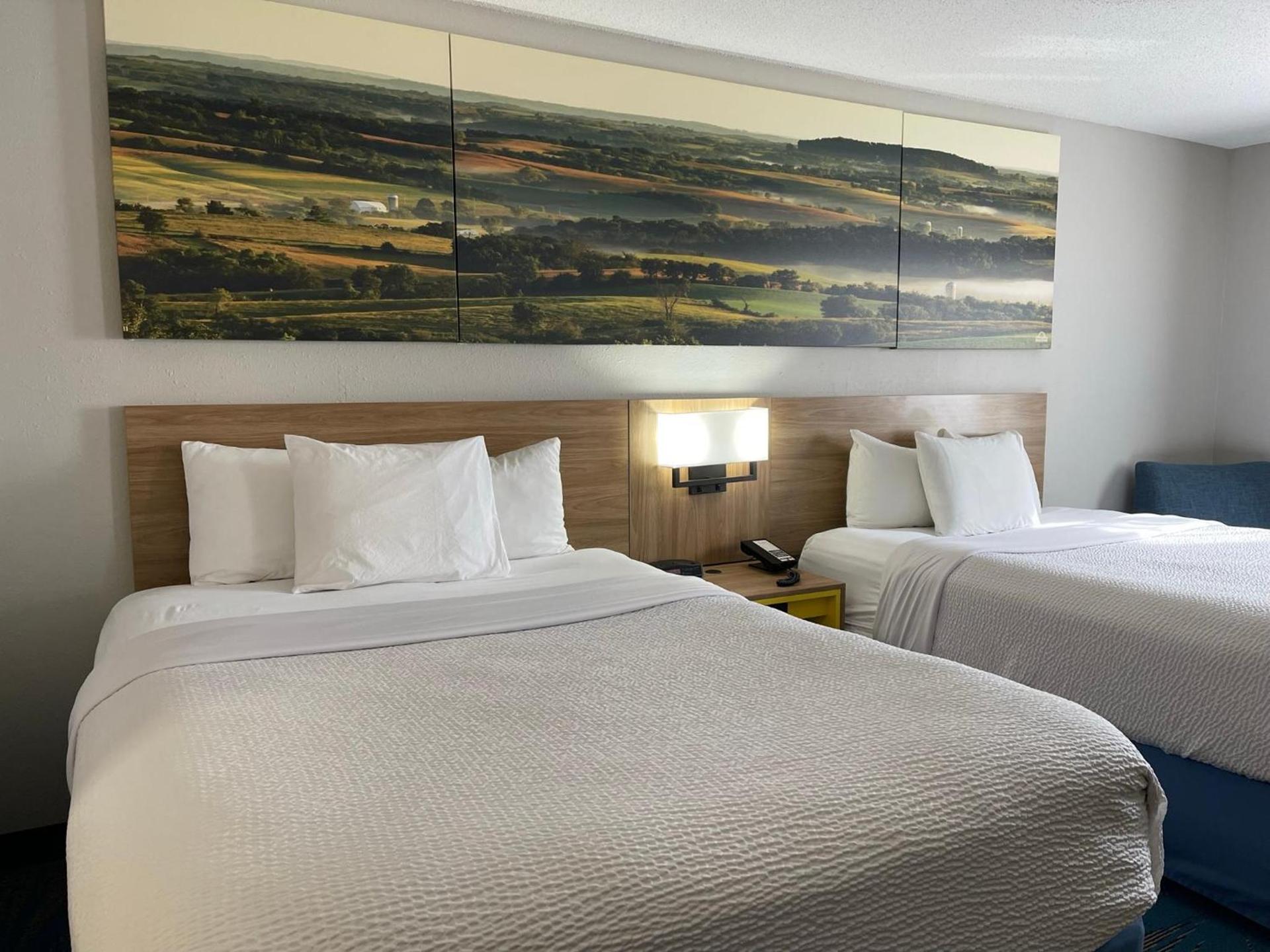 Days Inn by Wyndham Colby photo 38